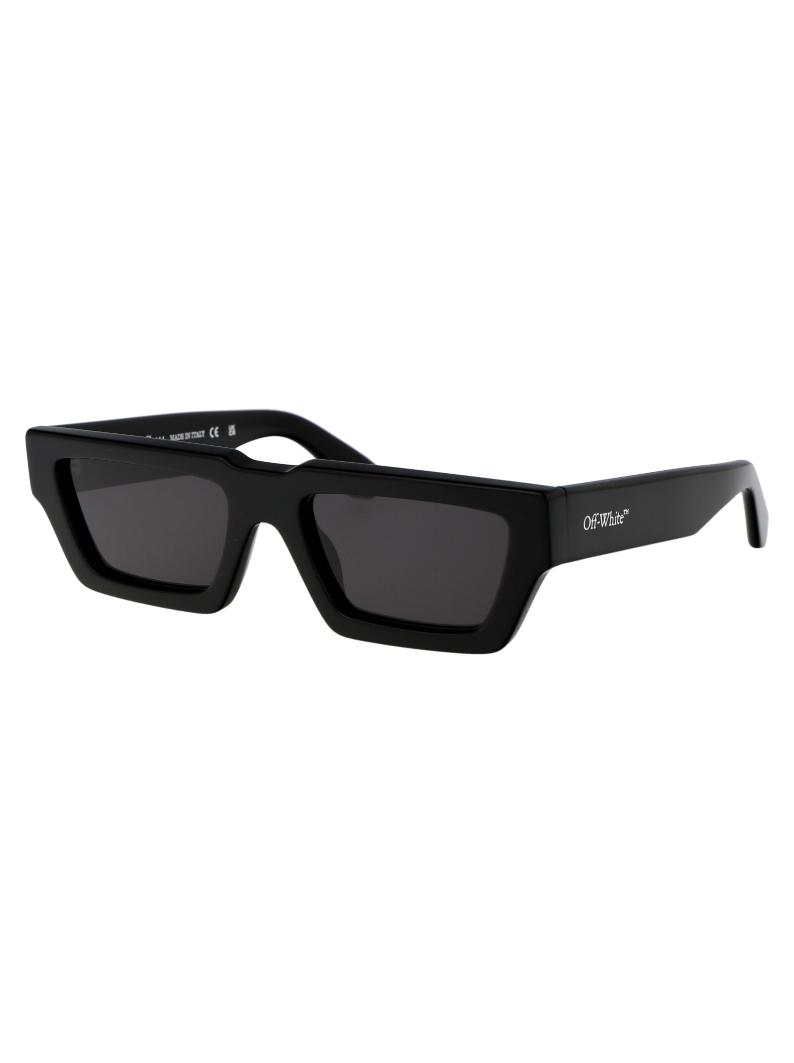 Shop Off-white Manchester Sunglasses In 1007 Black