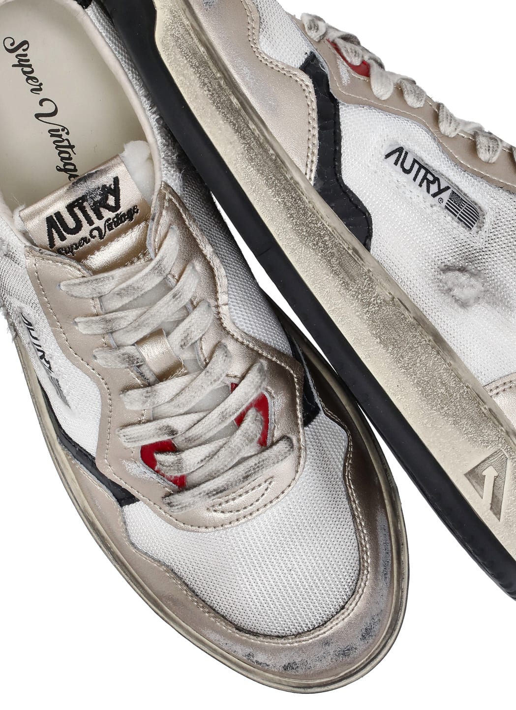Shop Autry Super Vintage Medalist Low Sneakers In White/gold