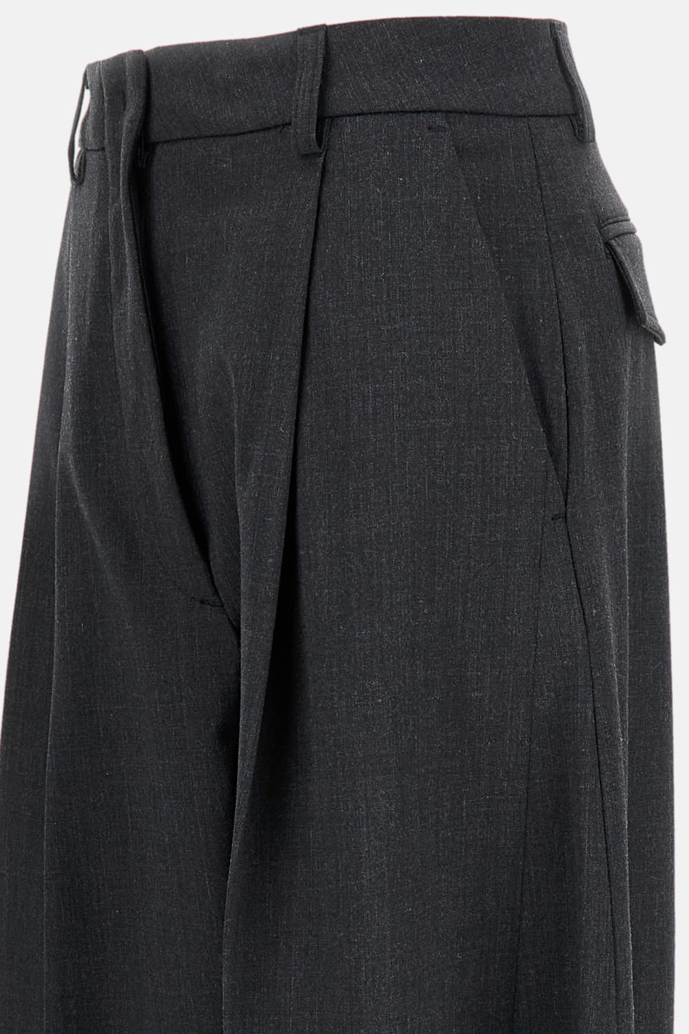 The Latest Tailored Wide Trousers With Pleats In Black