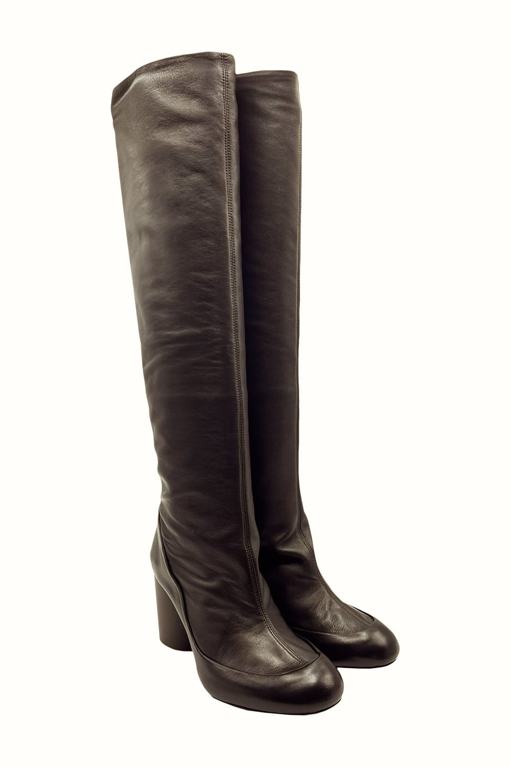 Shop Lemaire Glove Boots In Dark Chocolate