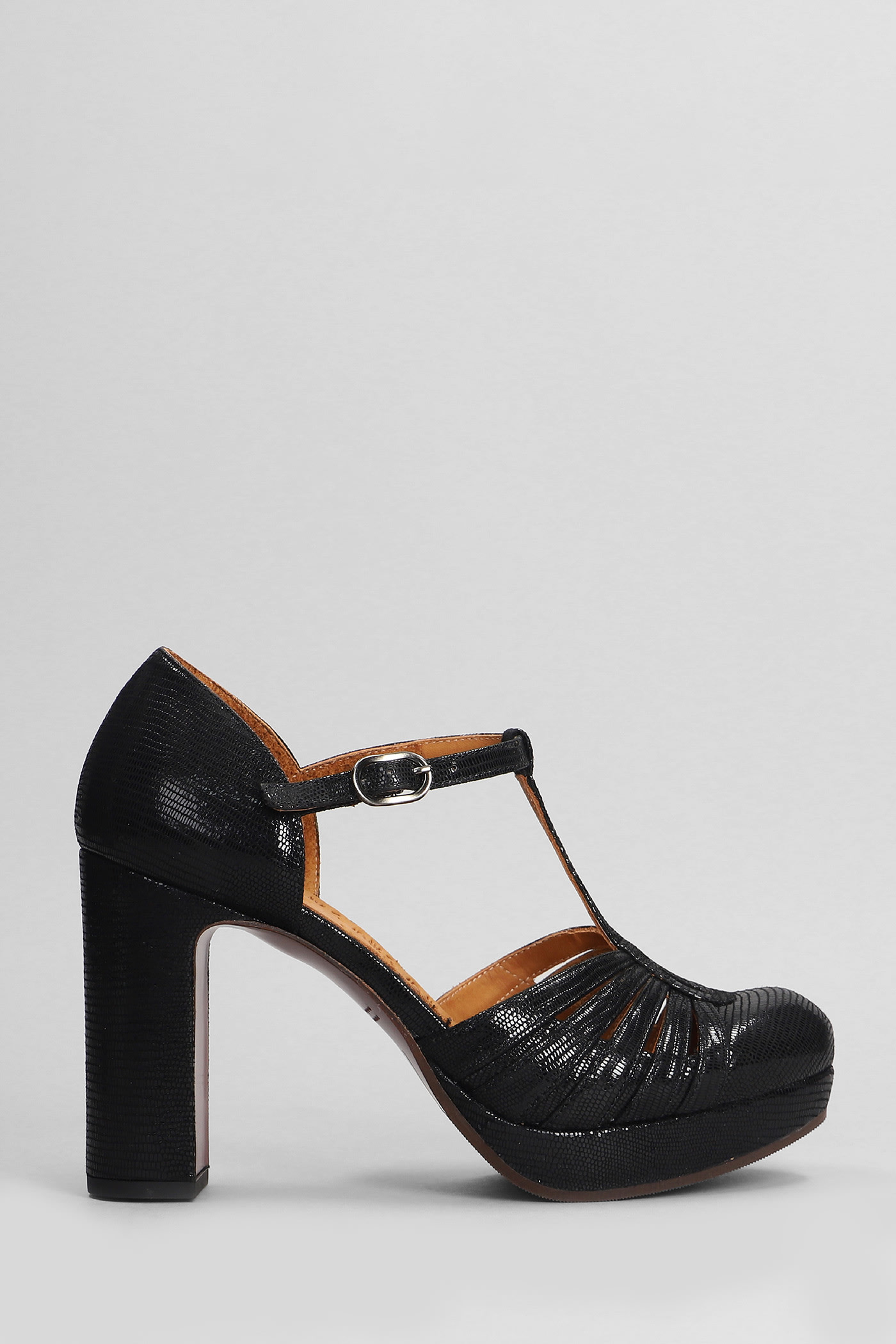 Chie Mihara Yaisu Pumps In Black Leather