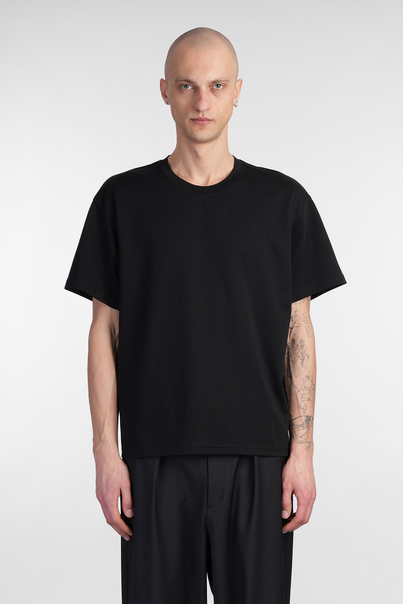T-shirt In Black Cotton