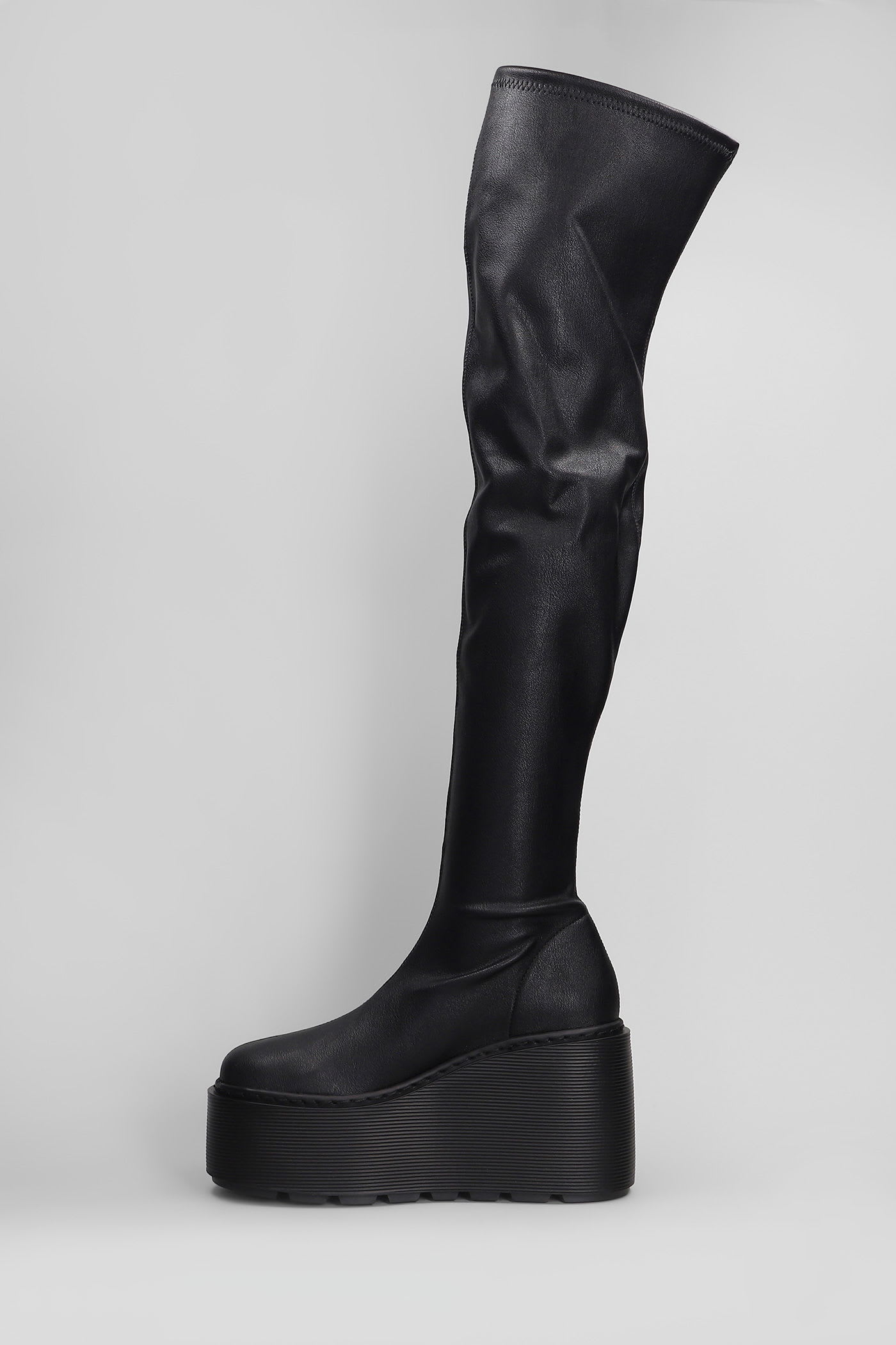 Vic Matie Davidson 101 High Heels Boots In Black Leather In Black