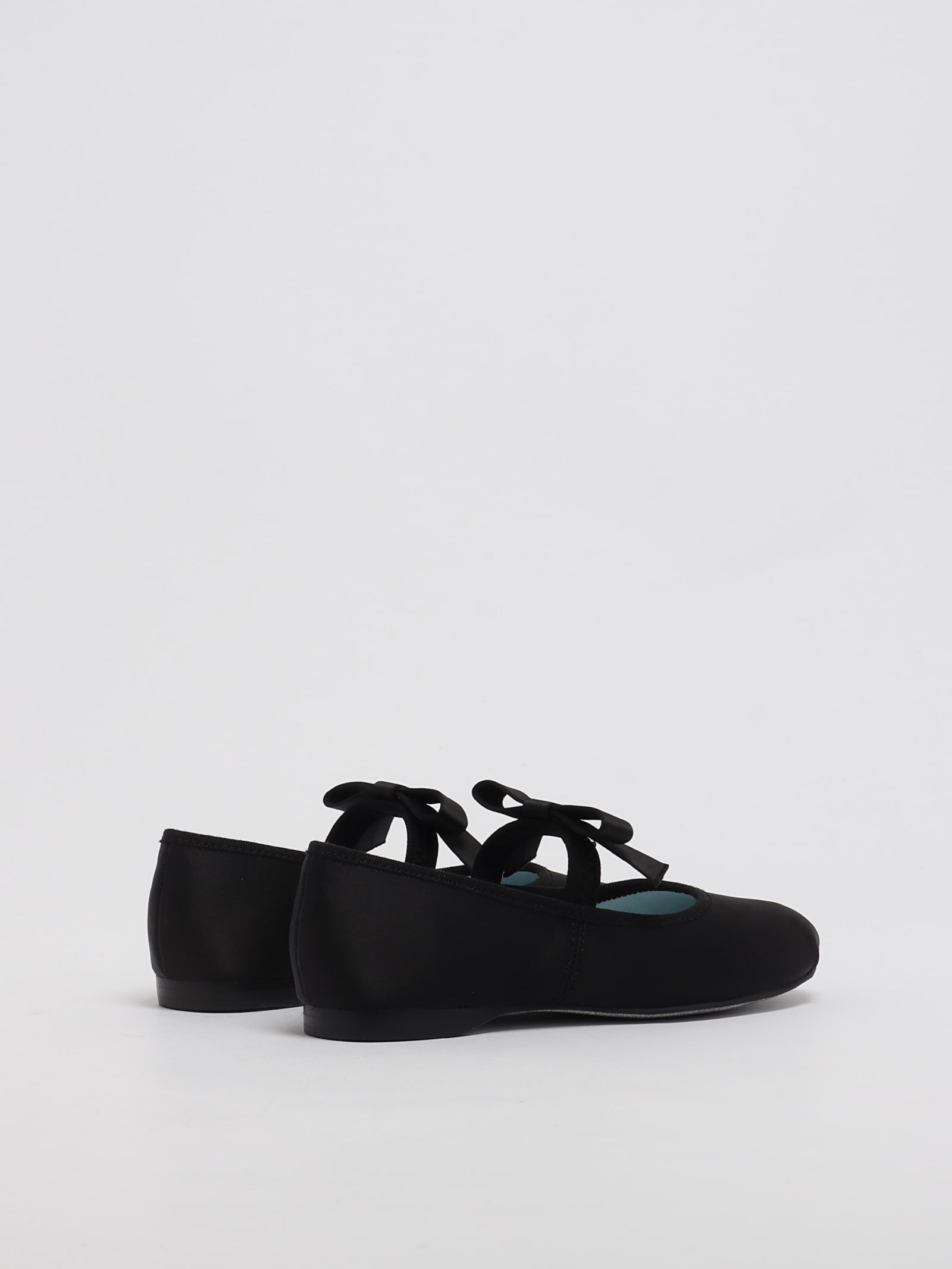 Shop Chiara Ferragni Cf Ballet Shoes Flat Shoes In Nero