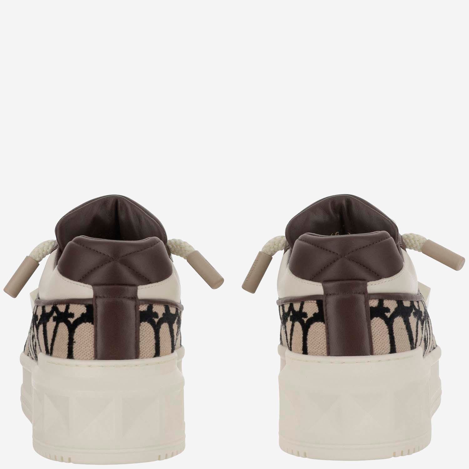 Valentino Garavani One Stud Xl Low-top Trainer In Nappa Leather And Toile Iconographe Fabric In Red