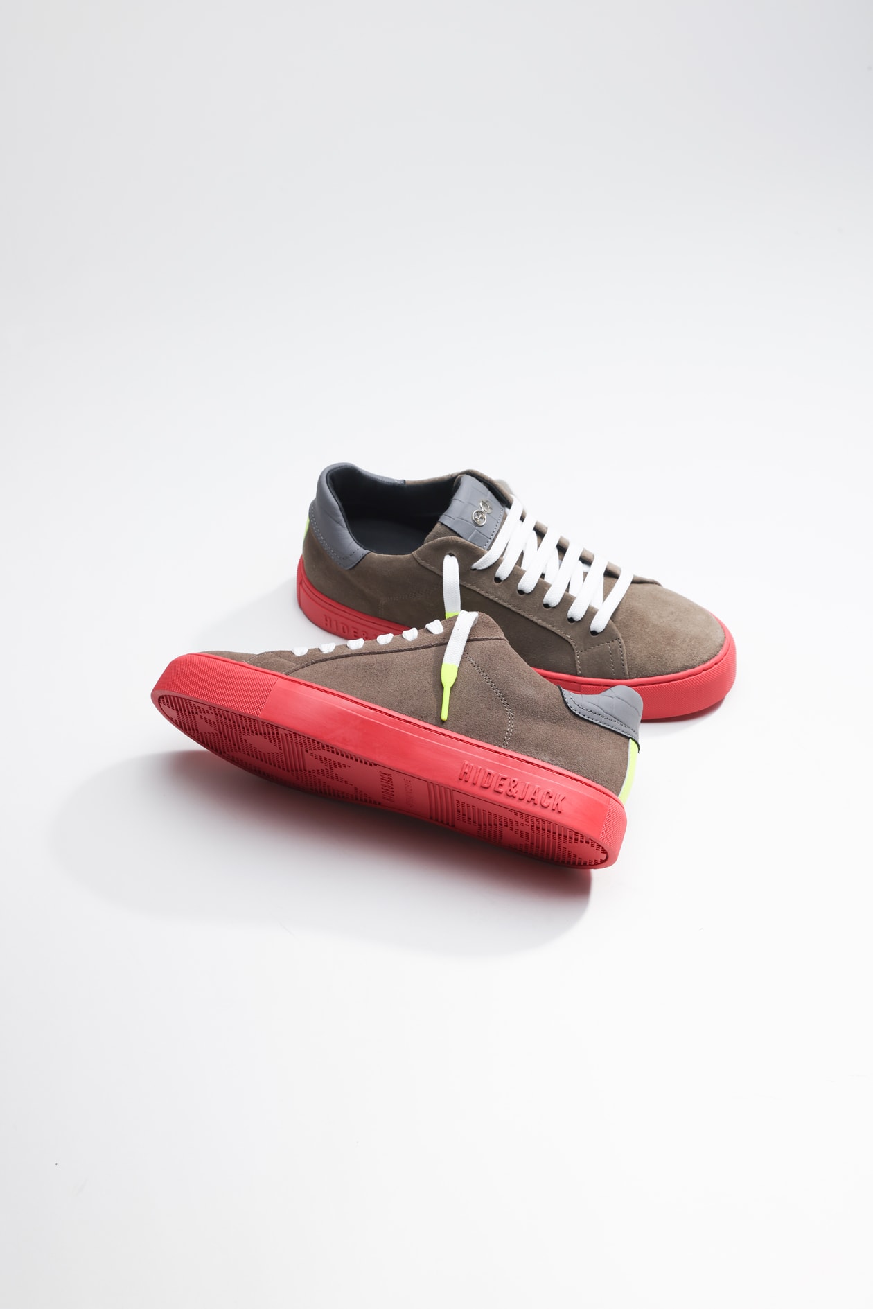 Hide&amp;jack Low Top Sneaker - Essence Oil Beige Red