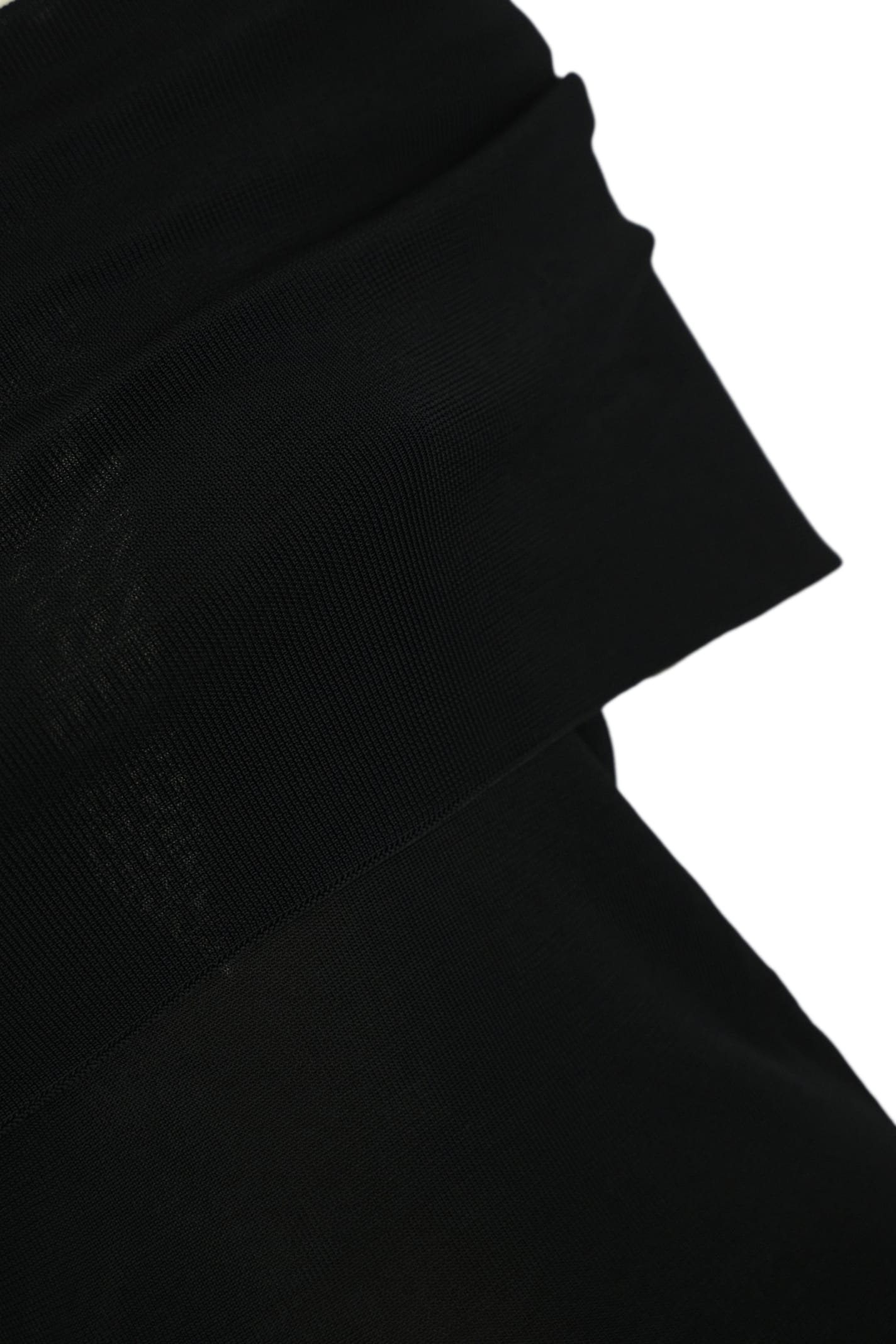 Mvp Wardrobe Flowing Viscose Sweater In Nero