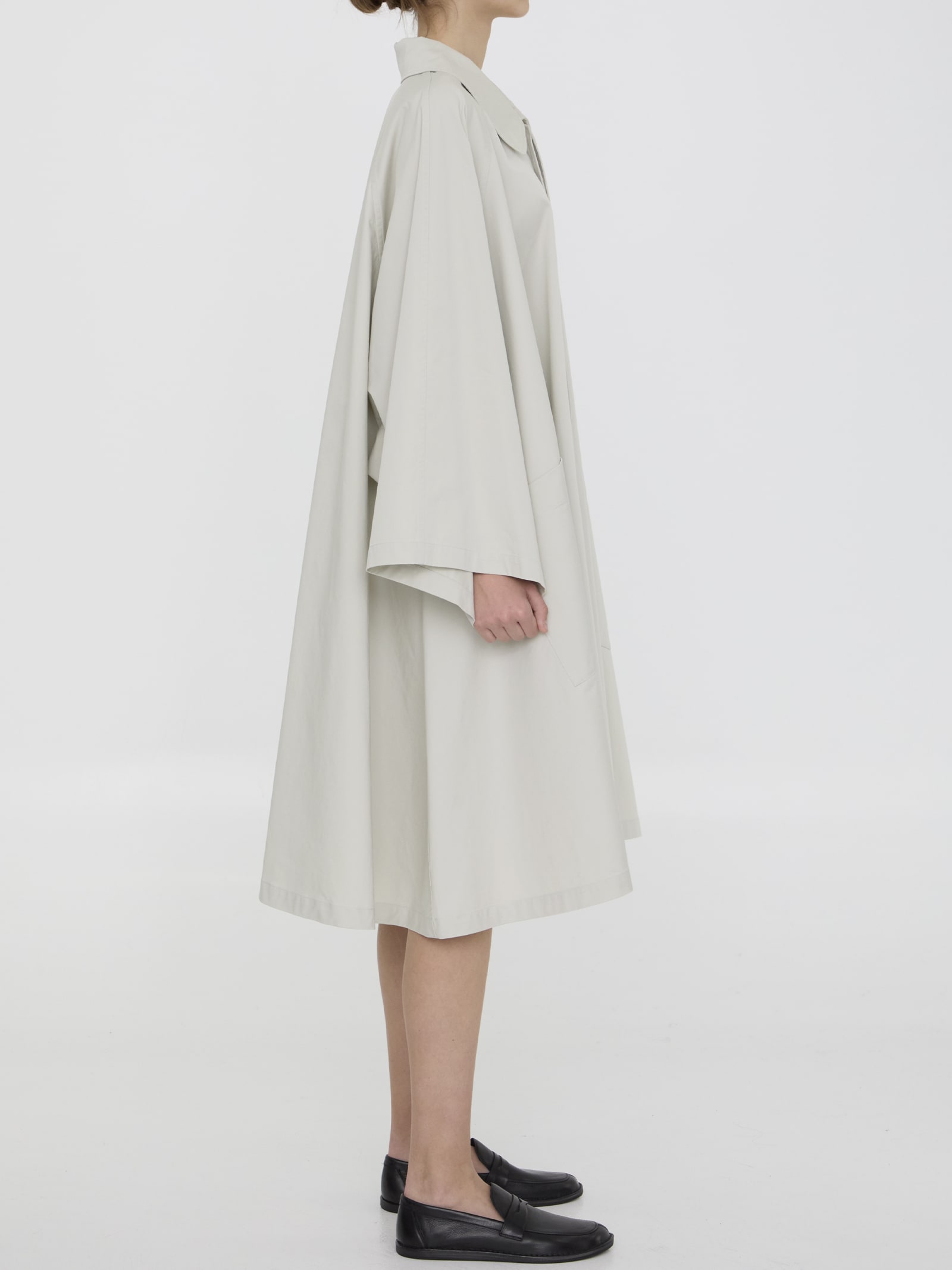 Shop The Row Leinster Coat In Ivory