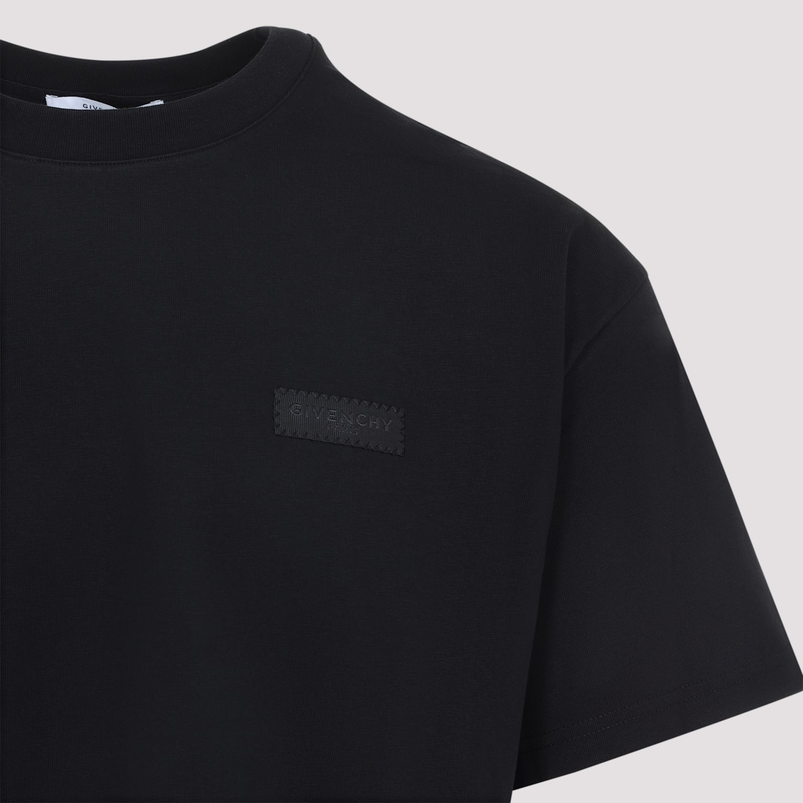 Givenchy Black Crewneck T-shirt With Logo Patch On The Front In Cotton Man
