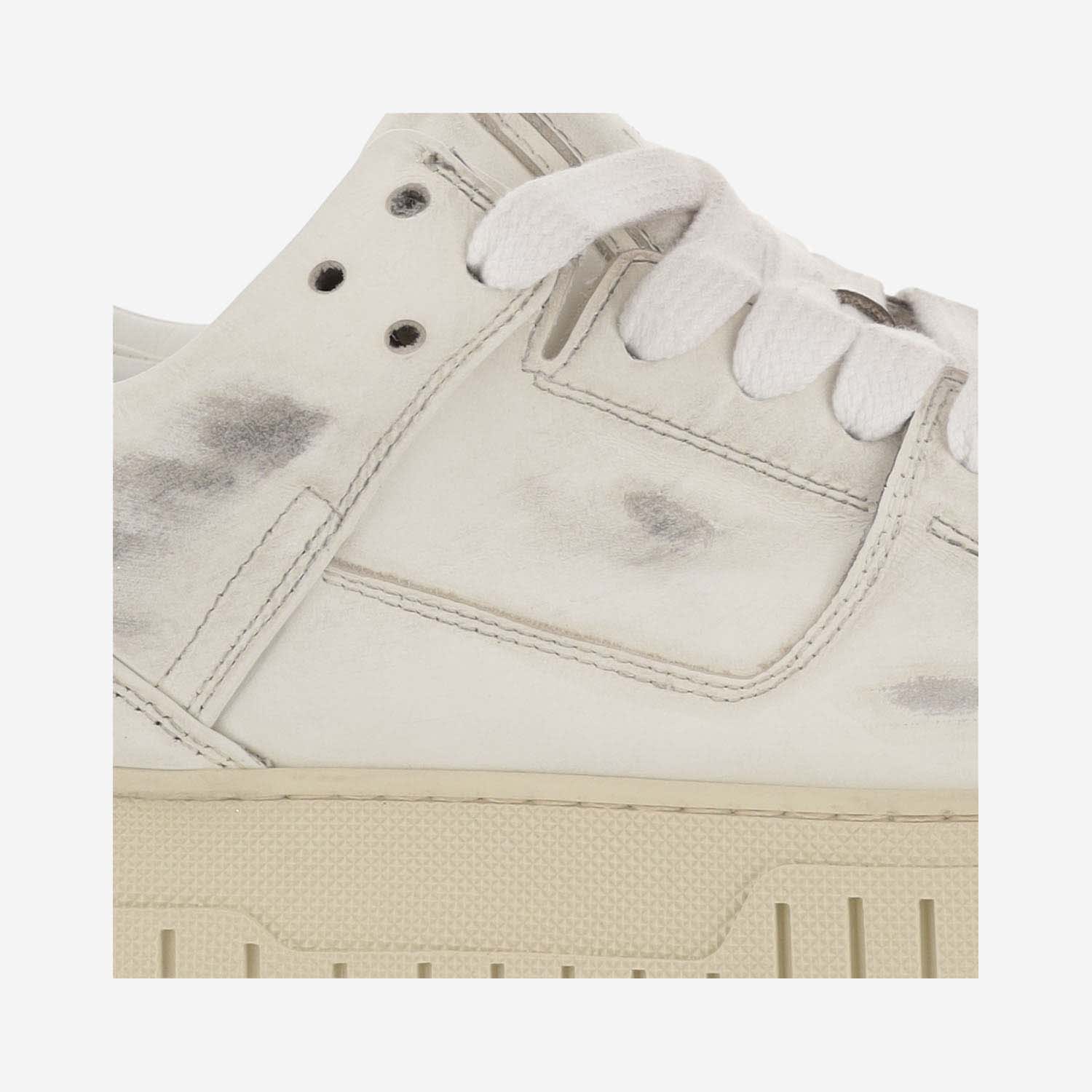 Shop 1989 Studio Vintage Effect Low Sneakers In Dirty White