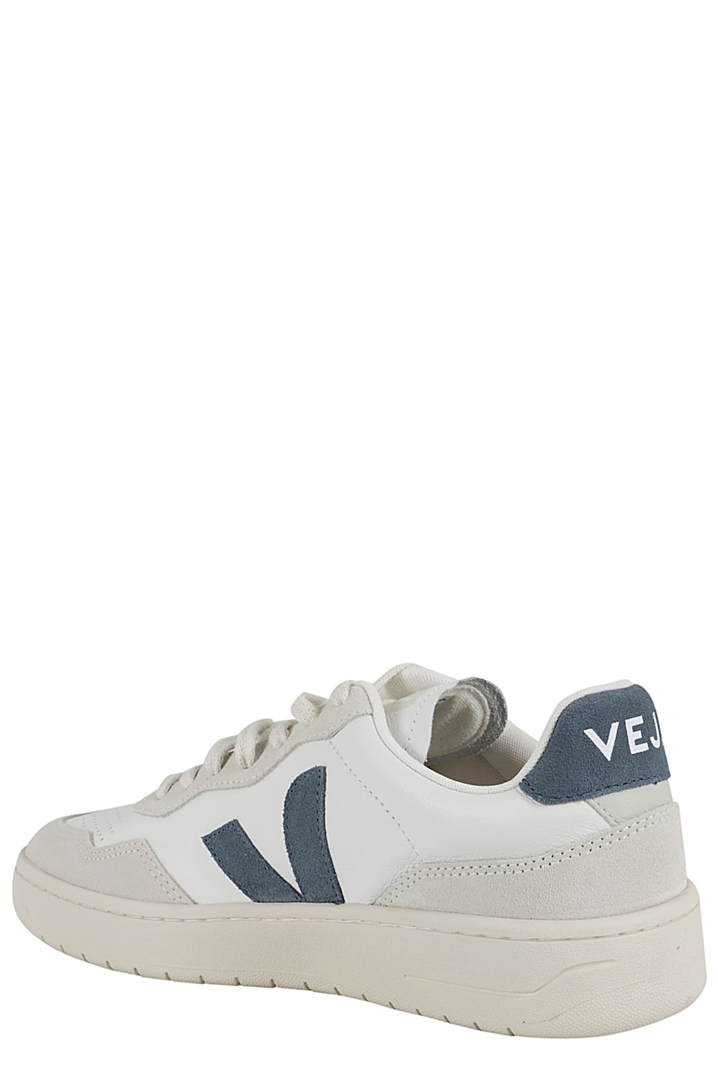 Shop Veja V-90