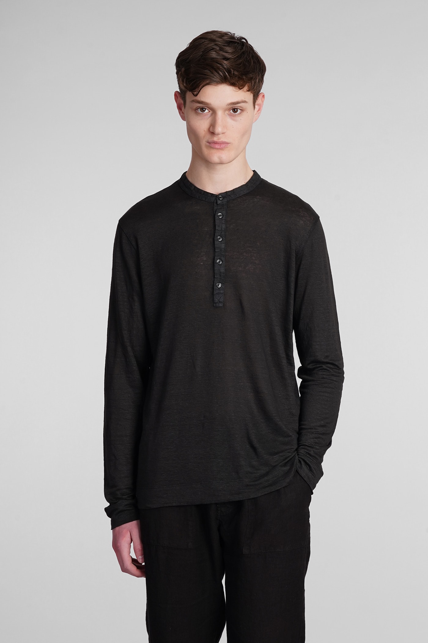 Shop 120% Lino T-shirt In Black Linen