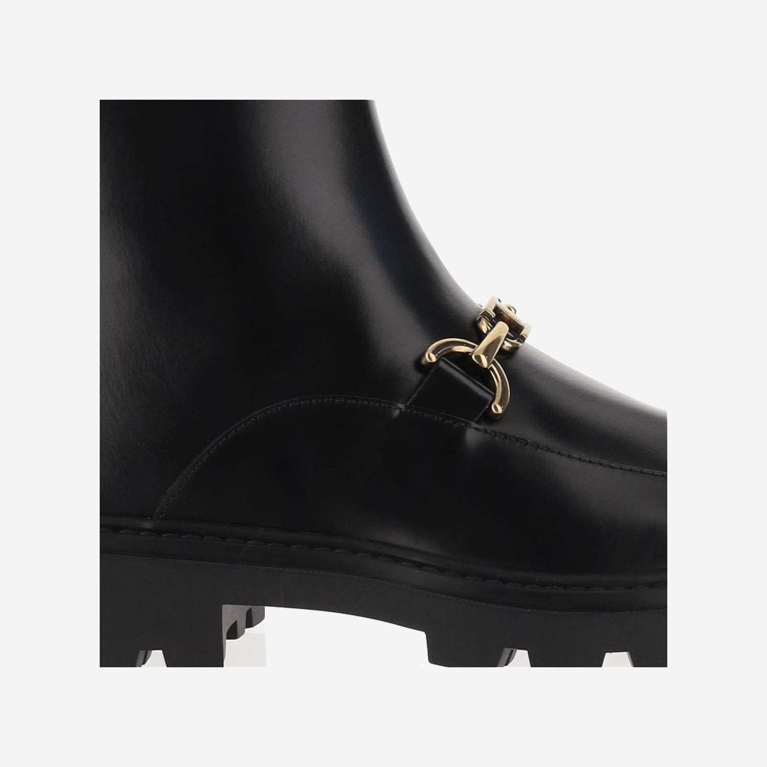 Shop Tod's Leather Ankle Boots With Horsebit In Black