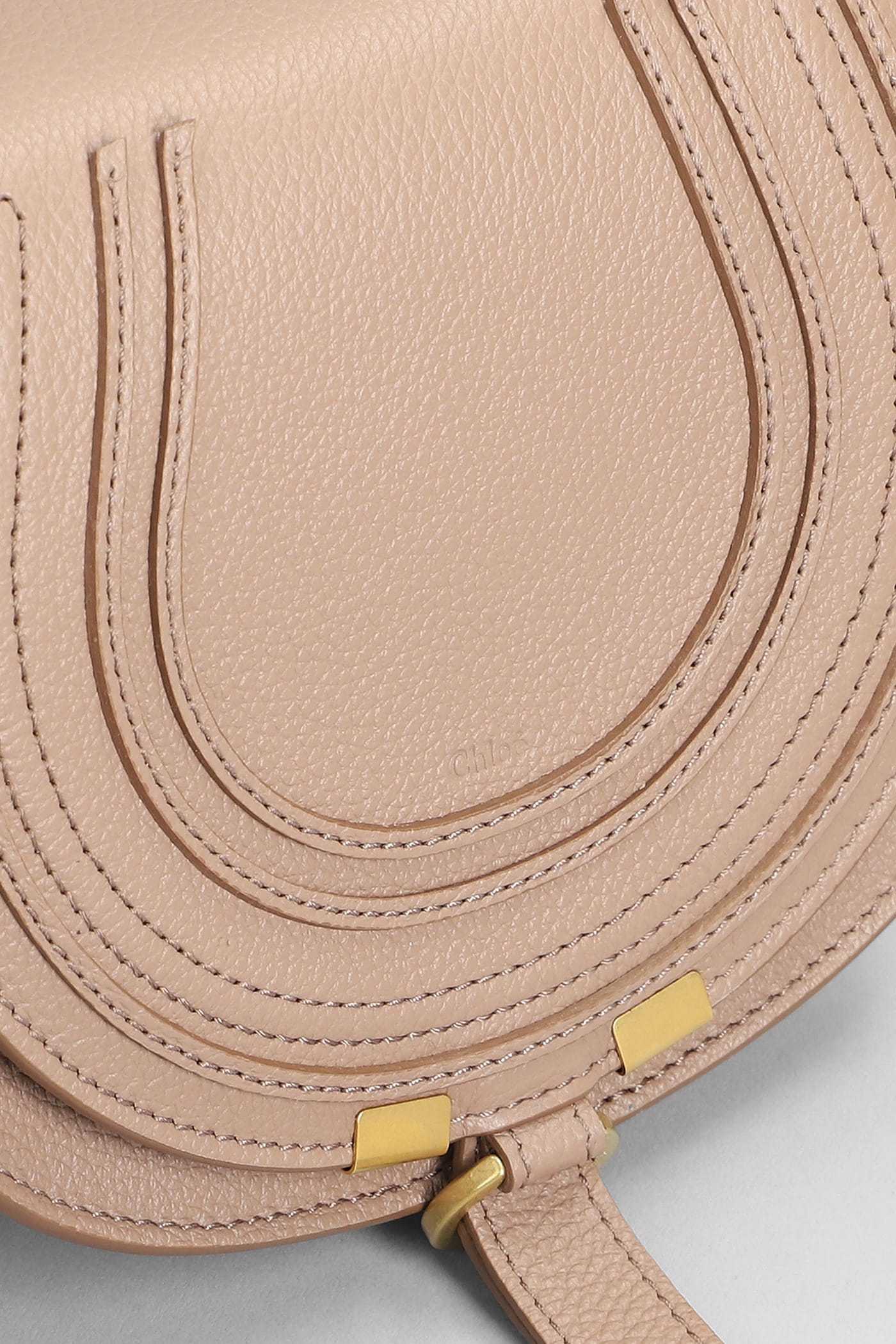 Shop Chloé Mercie Shoulder Bag In Powder Leather
