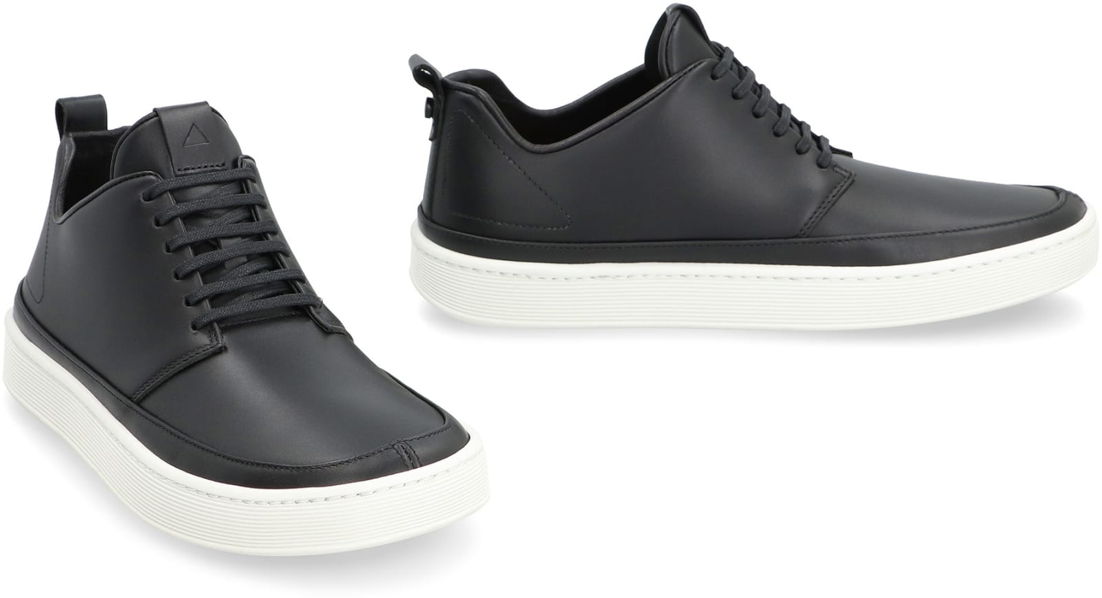 Volta Bosco Hybrid Low-top Sneakers In Black