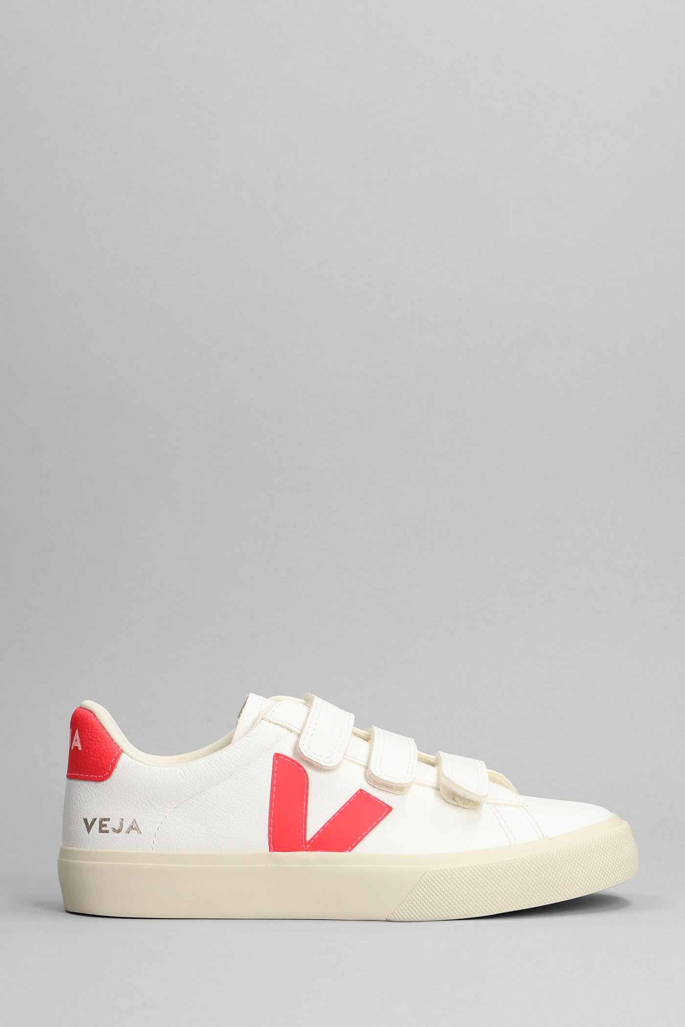 VEJA RECIFE SNEAKERS IN WHITE LEATHER
