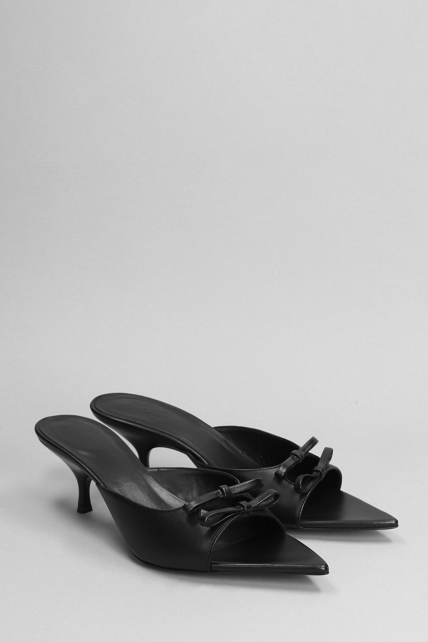 Shop Gia Borghini Blanche Slipper-mule In Black Leather