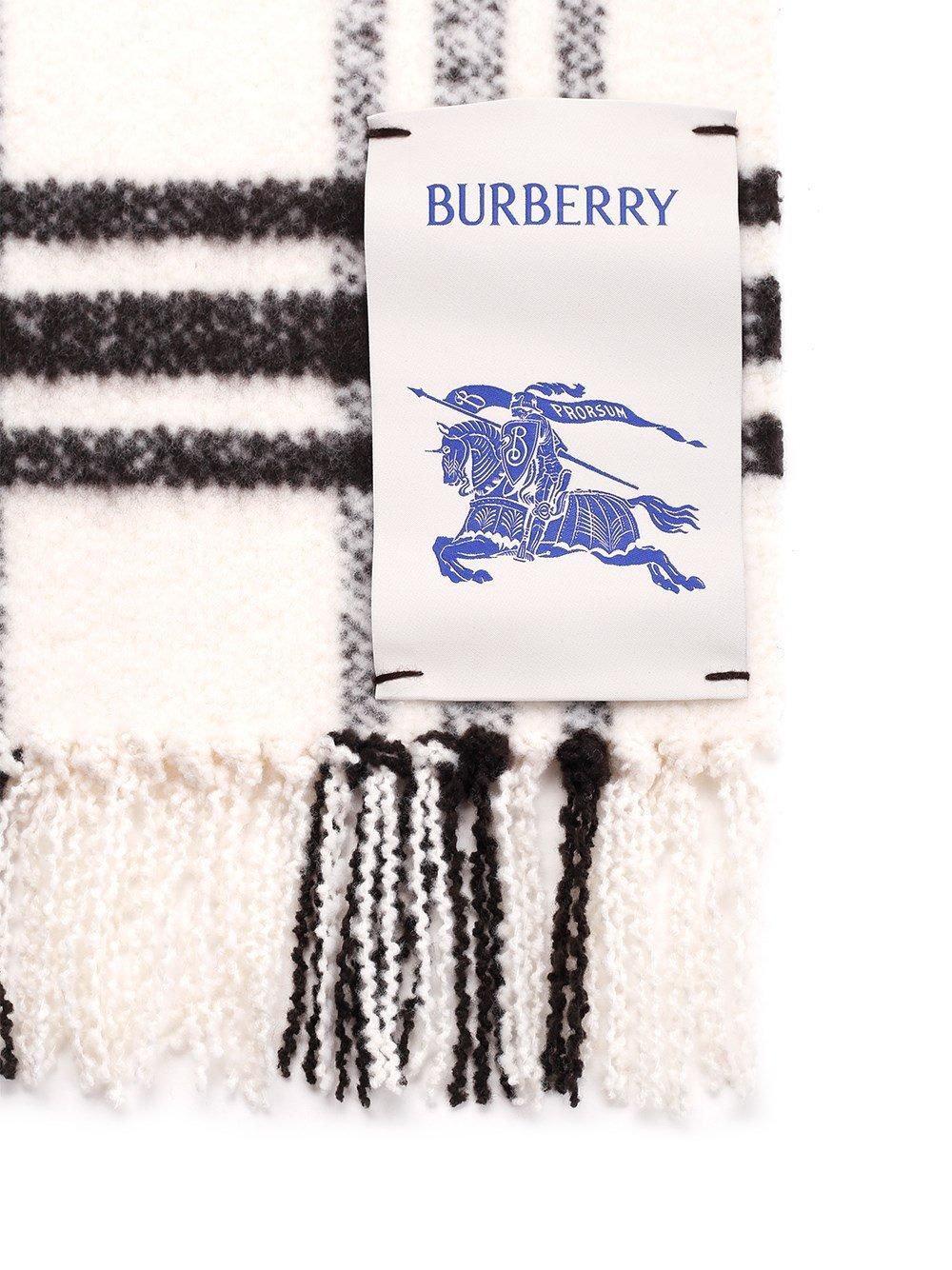 Shop Burberry Logo Patch Fringed-edge Scarf In Bianco