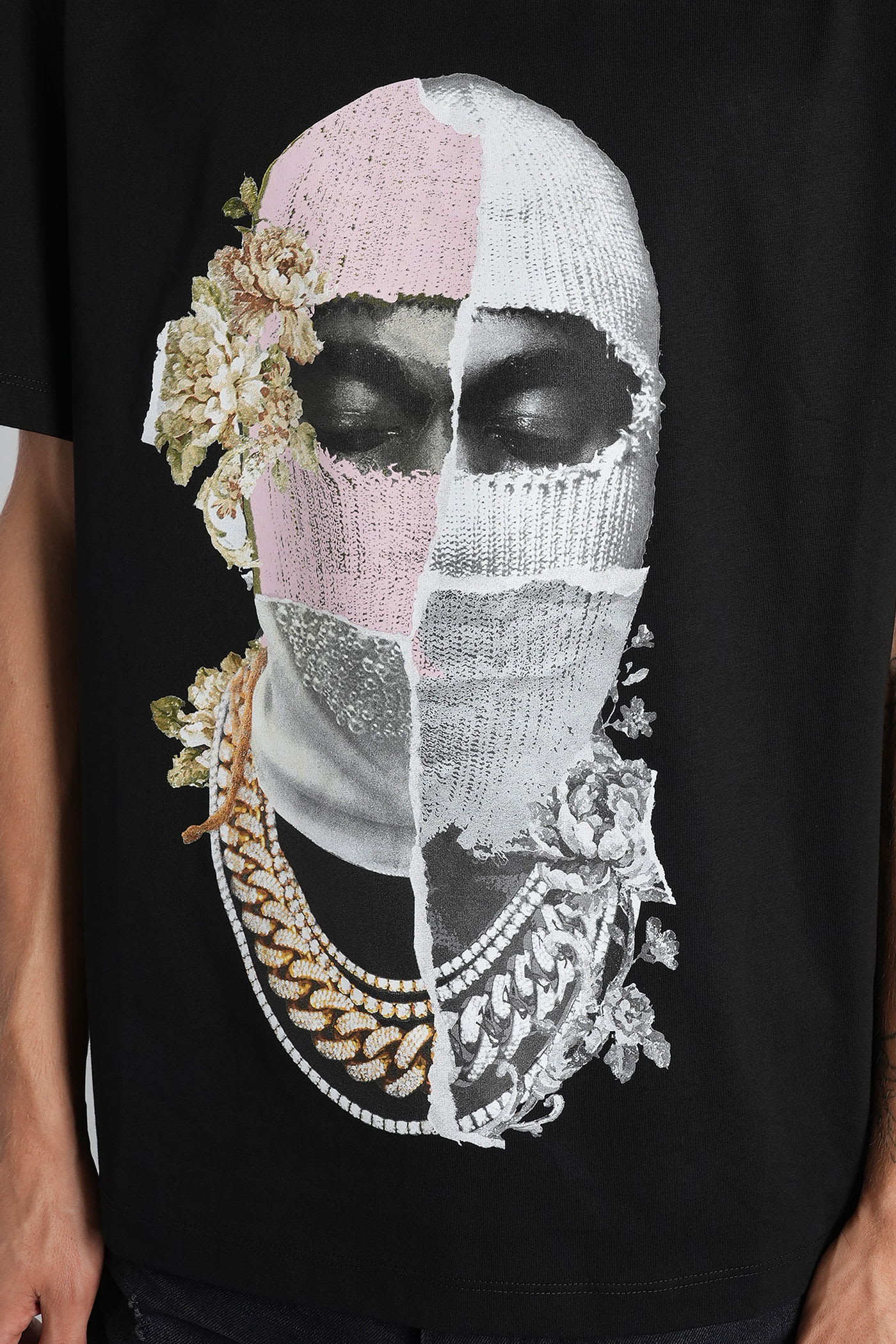 Ih Nom Uh Nit Graphic Printed Crewneck T-shirt In Black