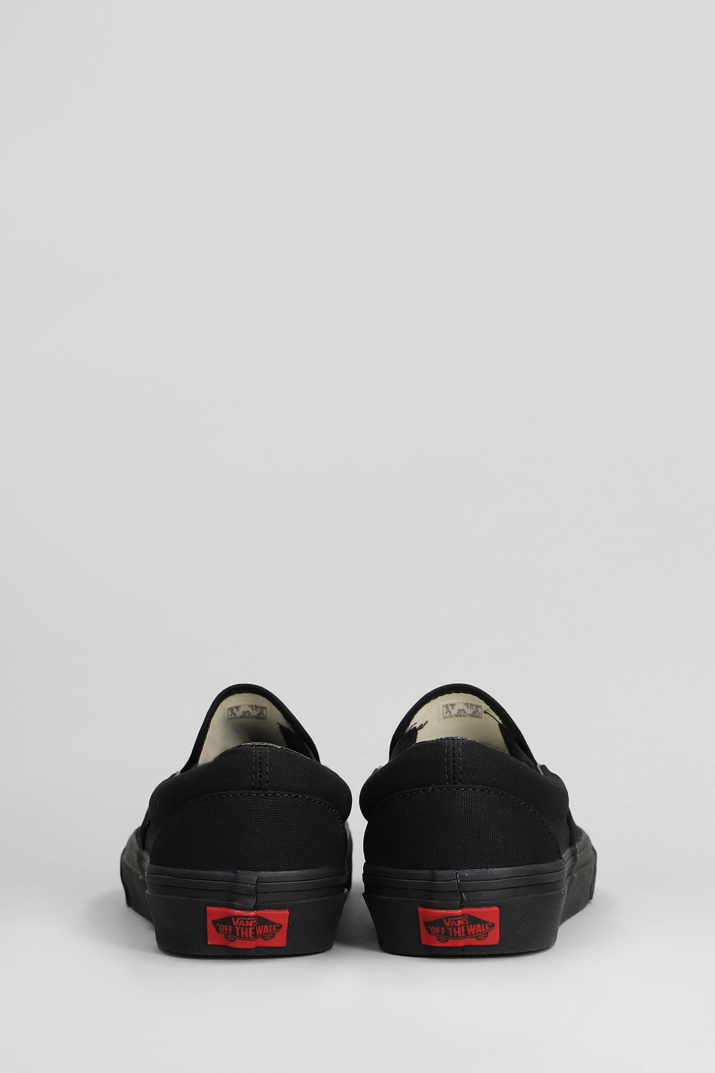 Vans Ua Classic Slip-on Sneakers In Black Fabric In Black