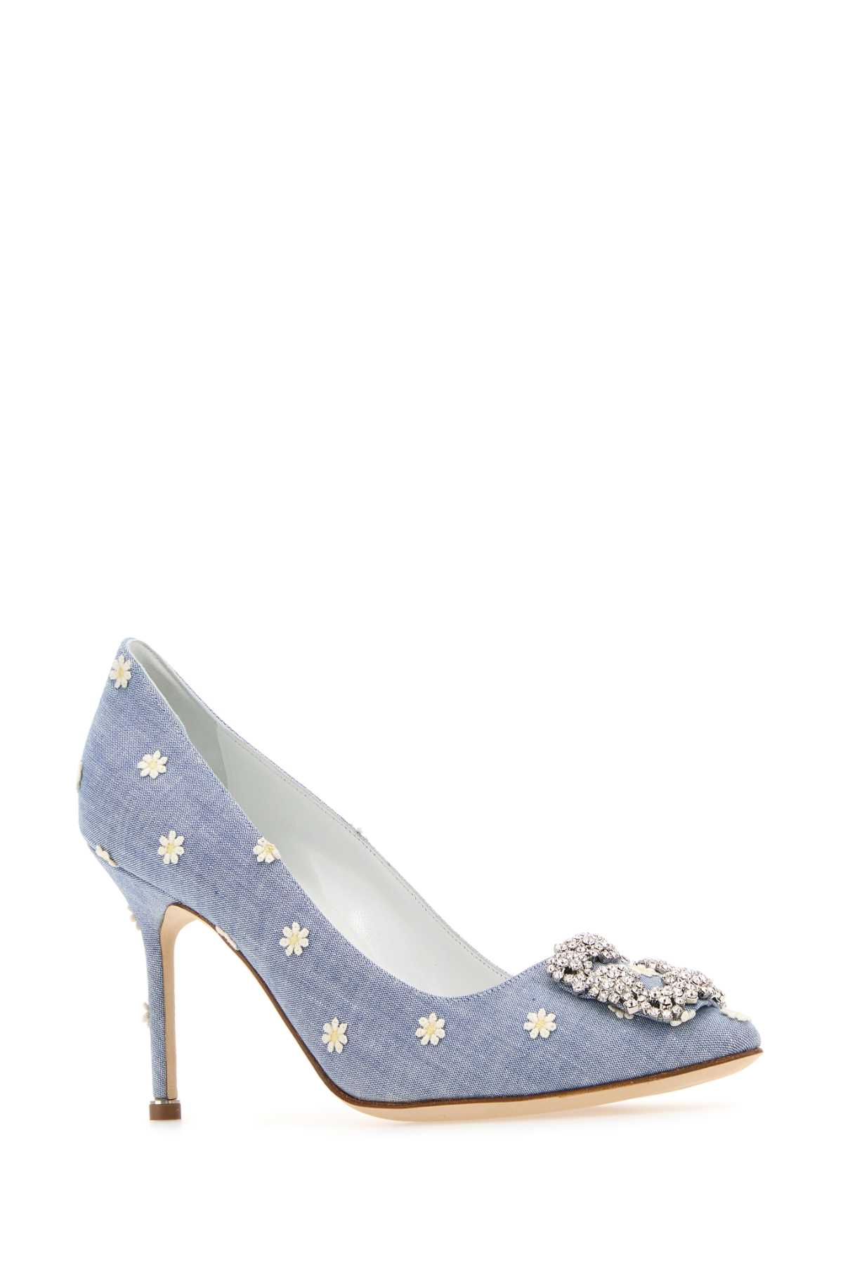 Shop Manolo Blahnik Embroidered Fabric Hangisi Pumps In Yembwhit