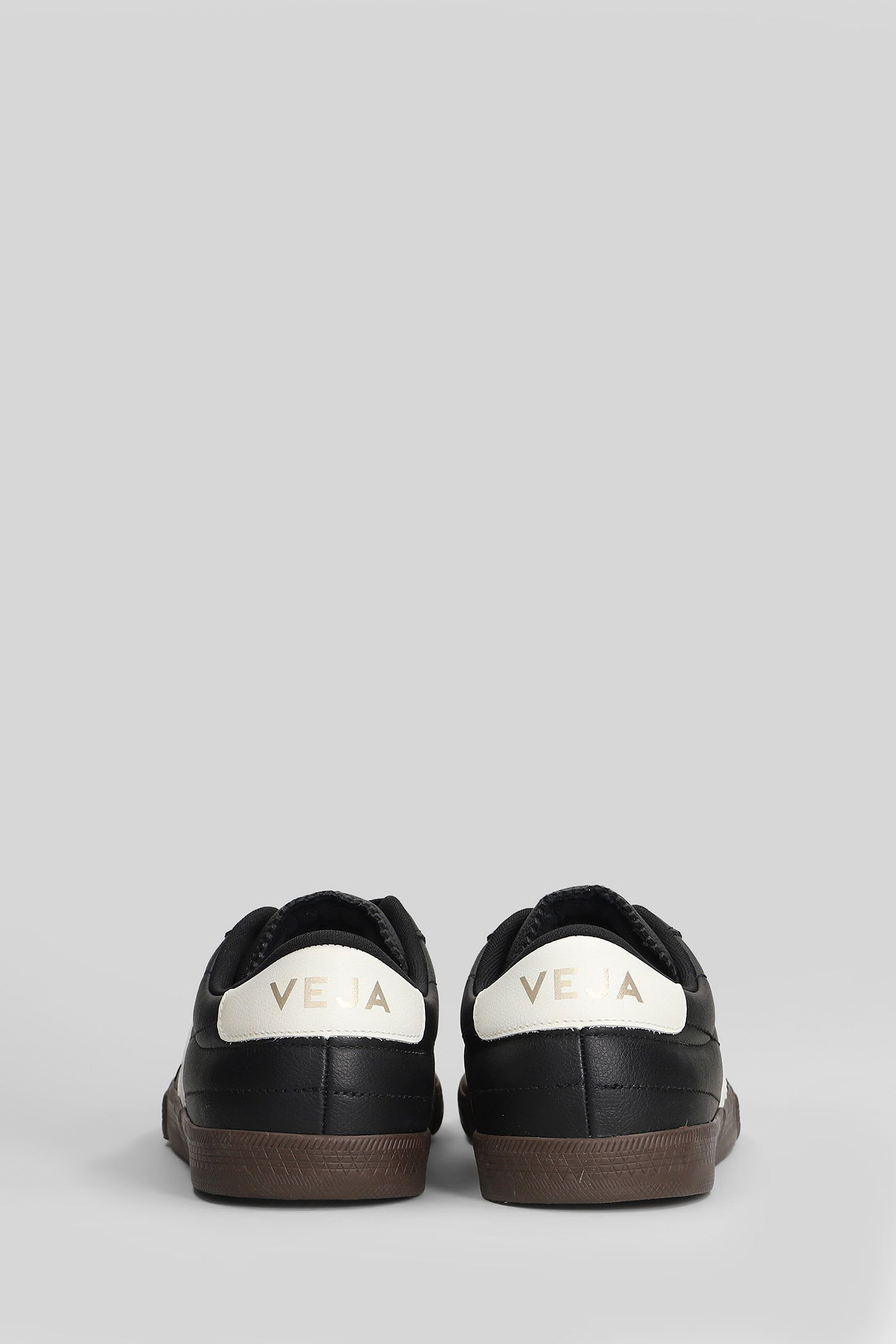 Veja Panenka Black Sneaker With Logo On The Side And Contrasting Heel In Leather Unisex In Multi