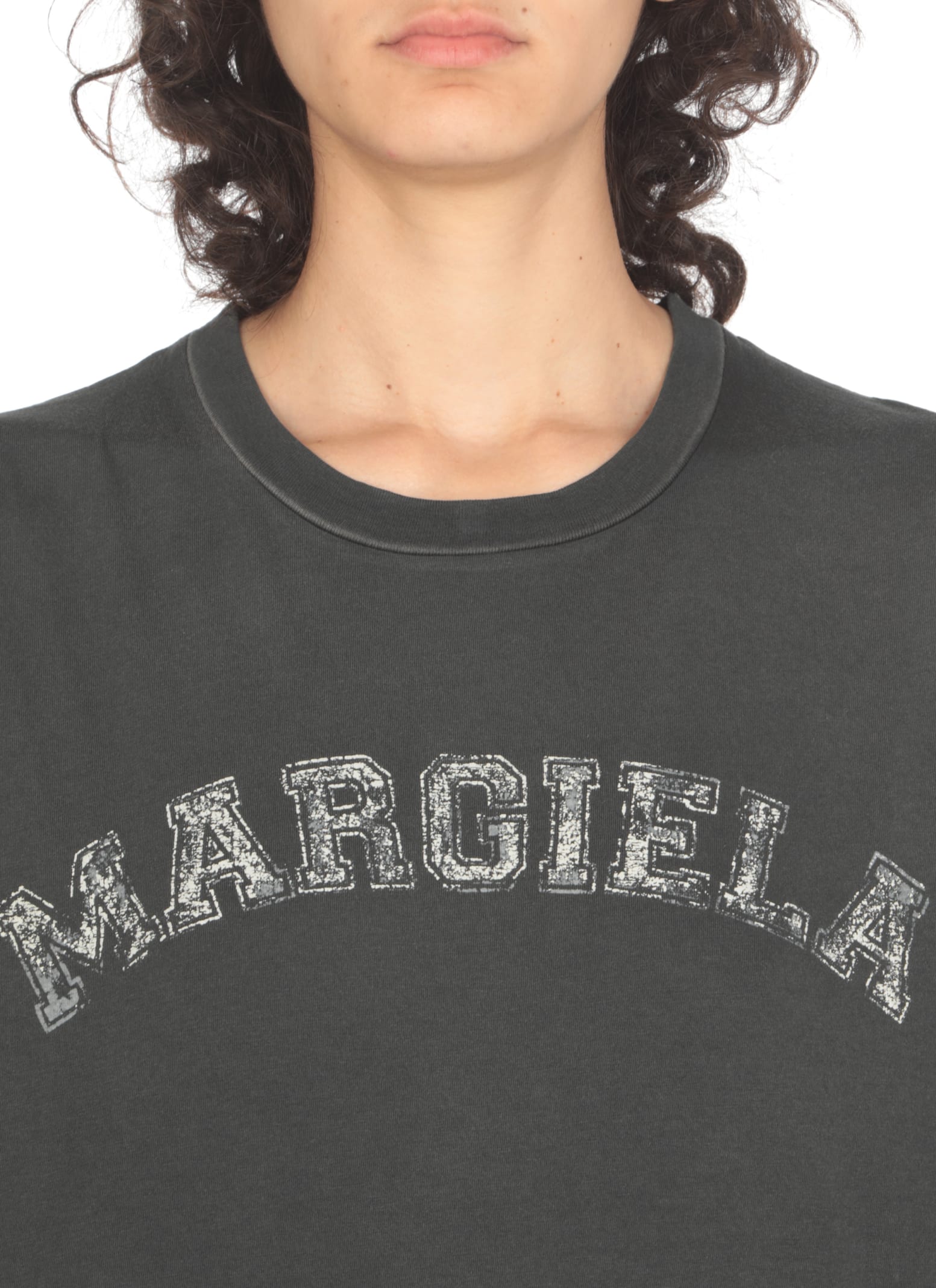 Shop Maison Margiela T-shirt With Logo In Black