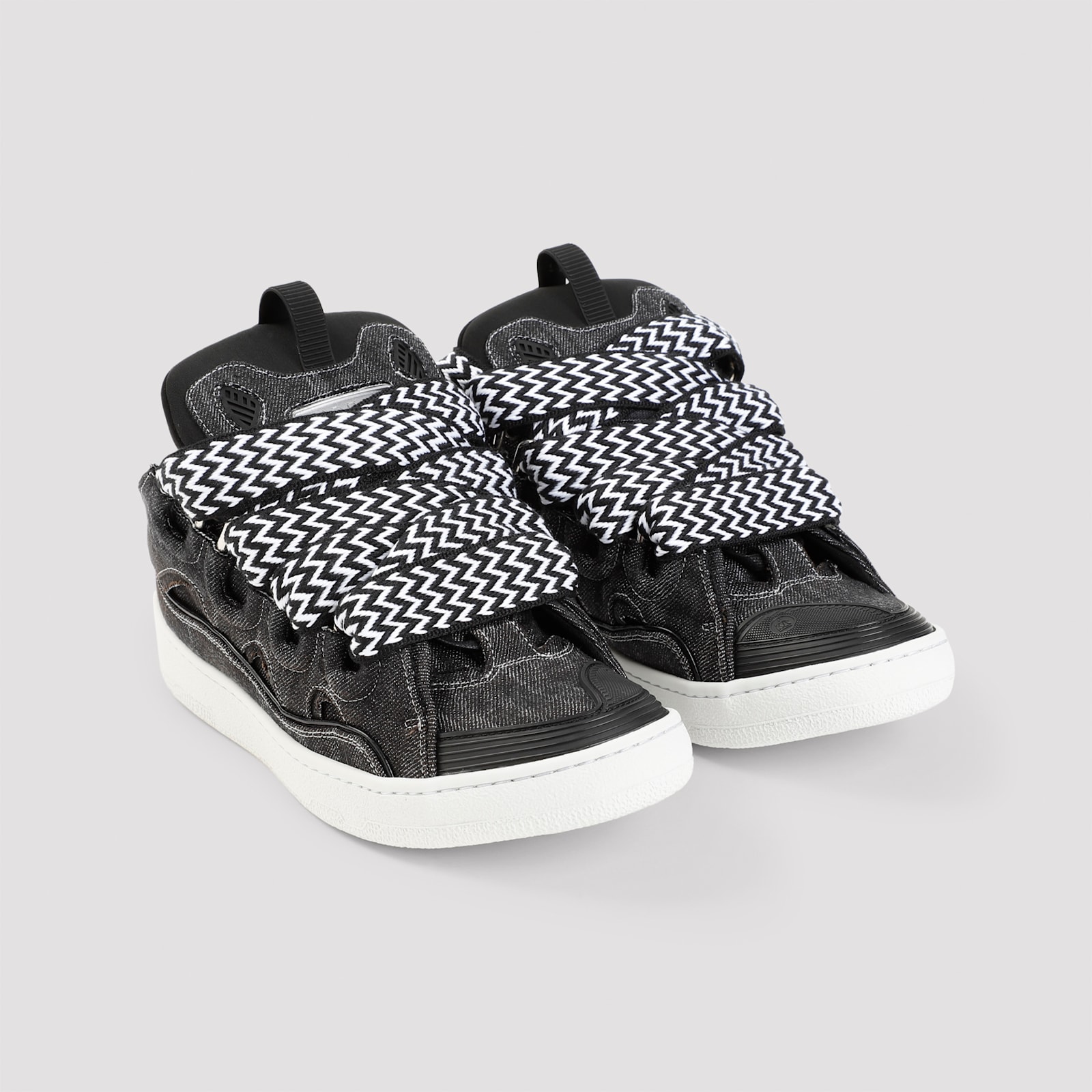 Shop Lanvin Curb Sneakers In Black