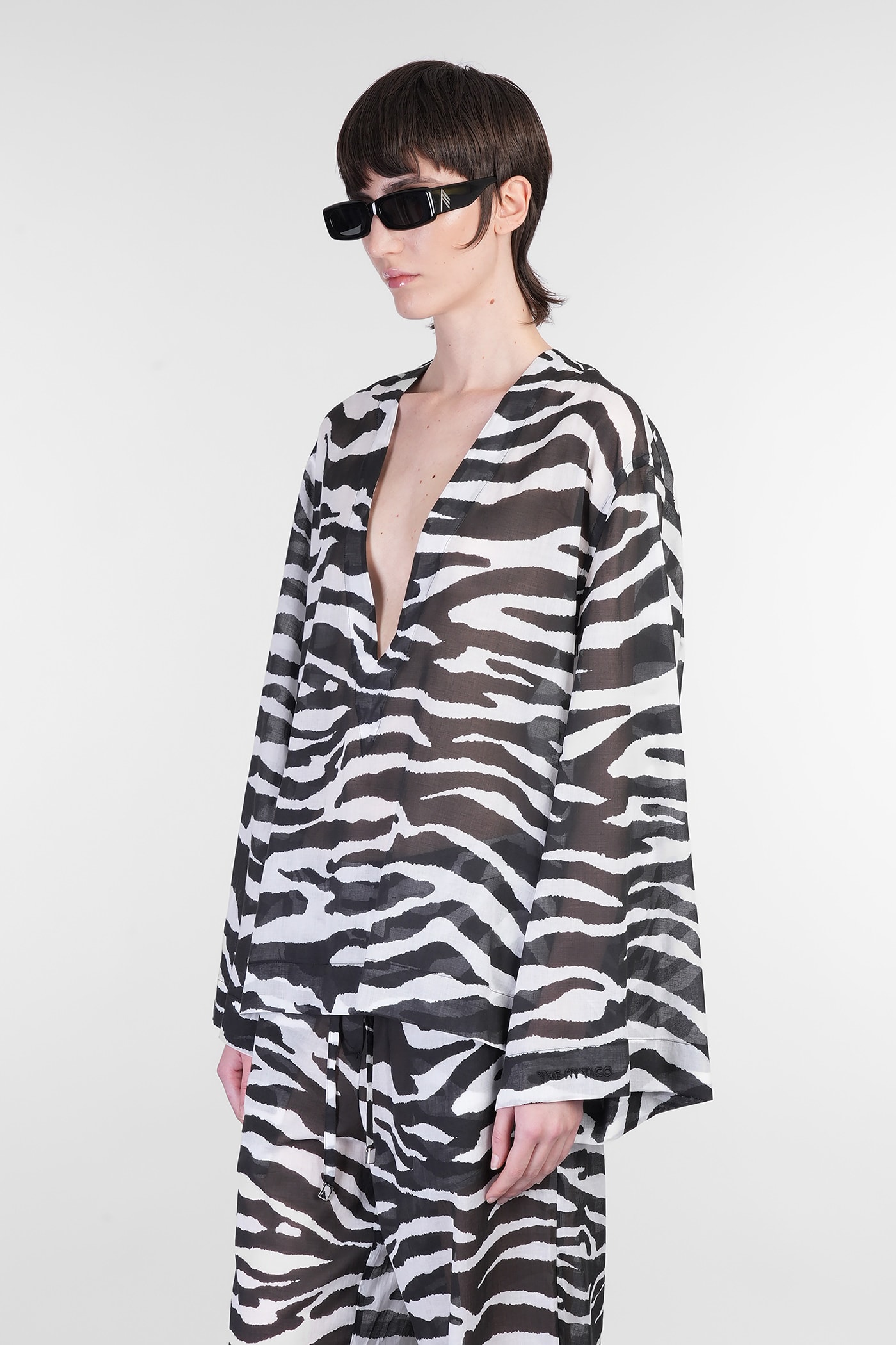 Attico Blouse In White Cotton In Animal Print