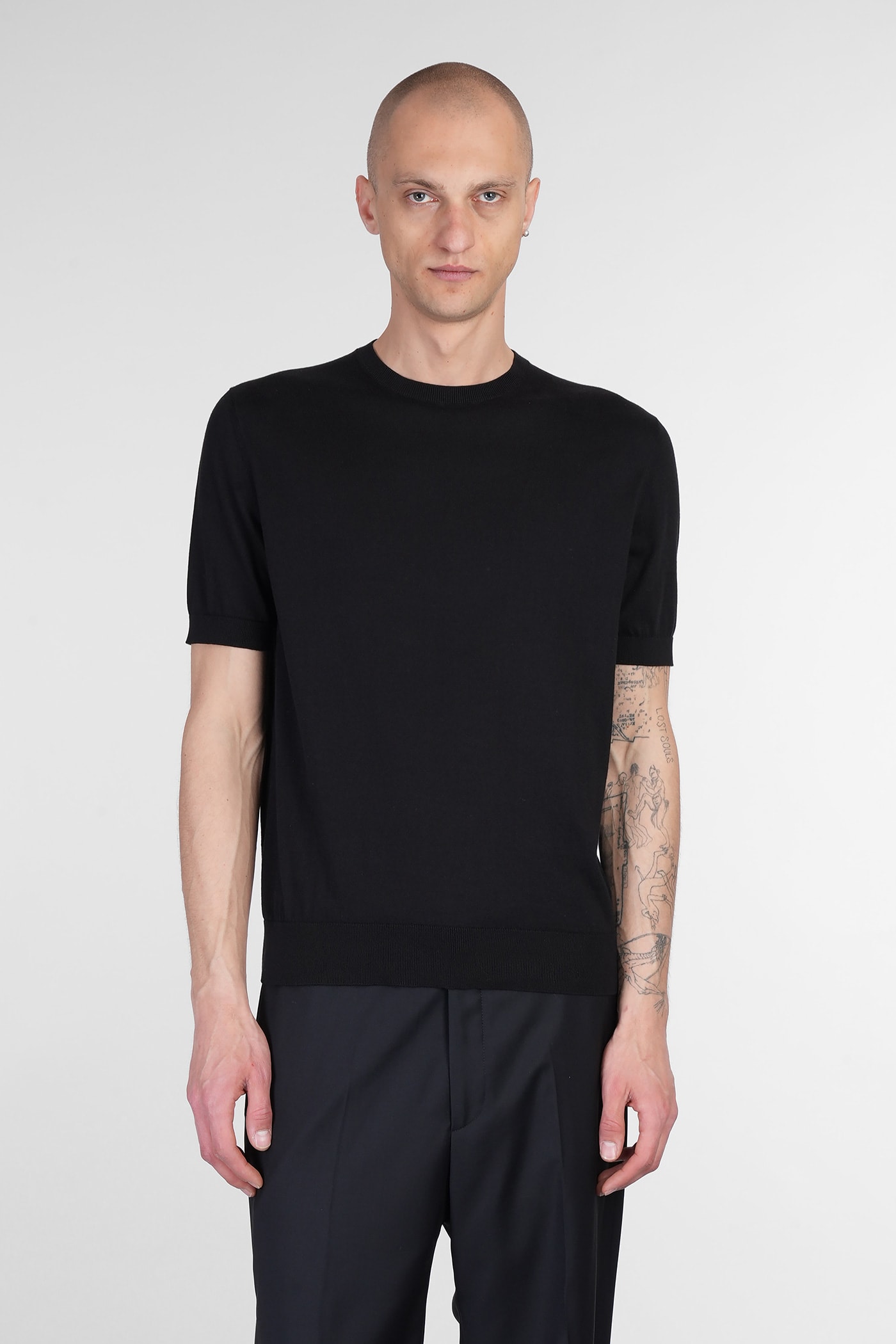 T-shirt In Black Cotton