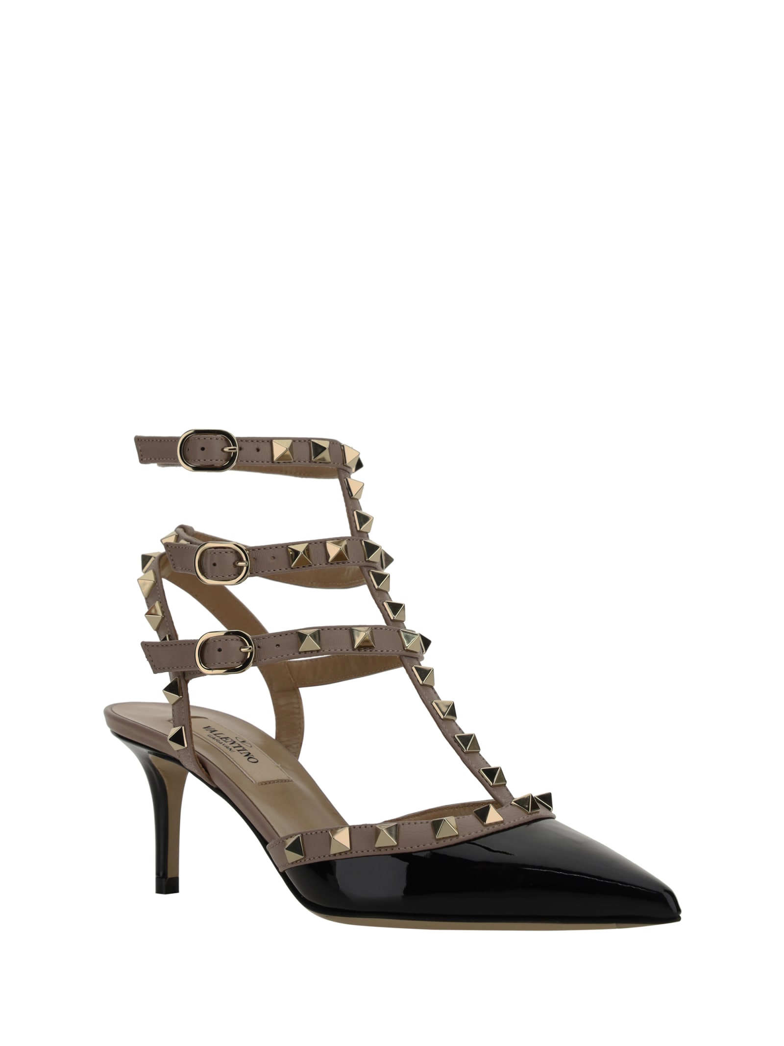 Shop Valentino Garavani Rockstud Pumps In Nero/poudre