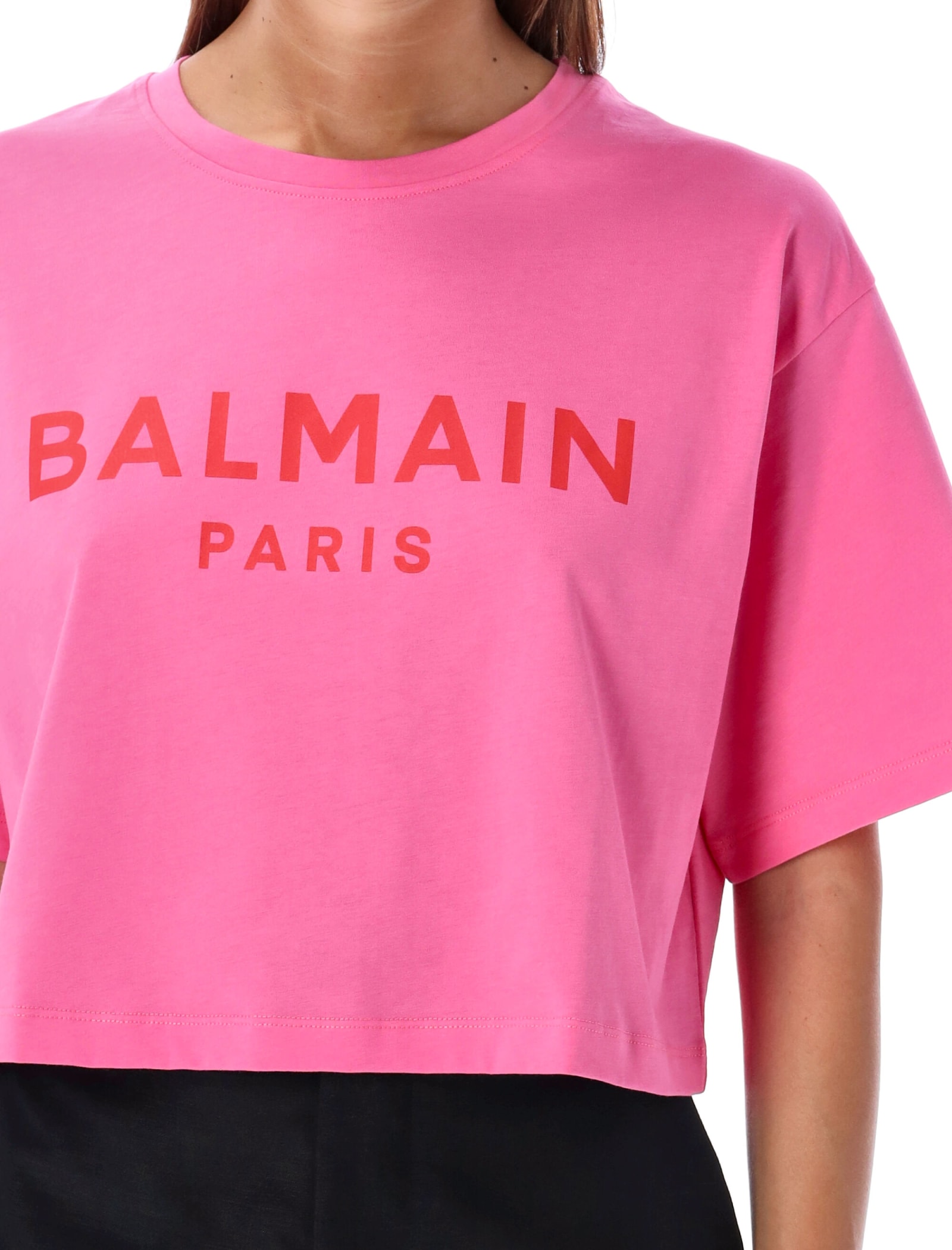 Shop Balmain Cropped Logo T-shirt In Fucsia Rose