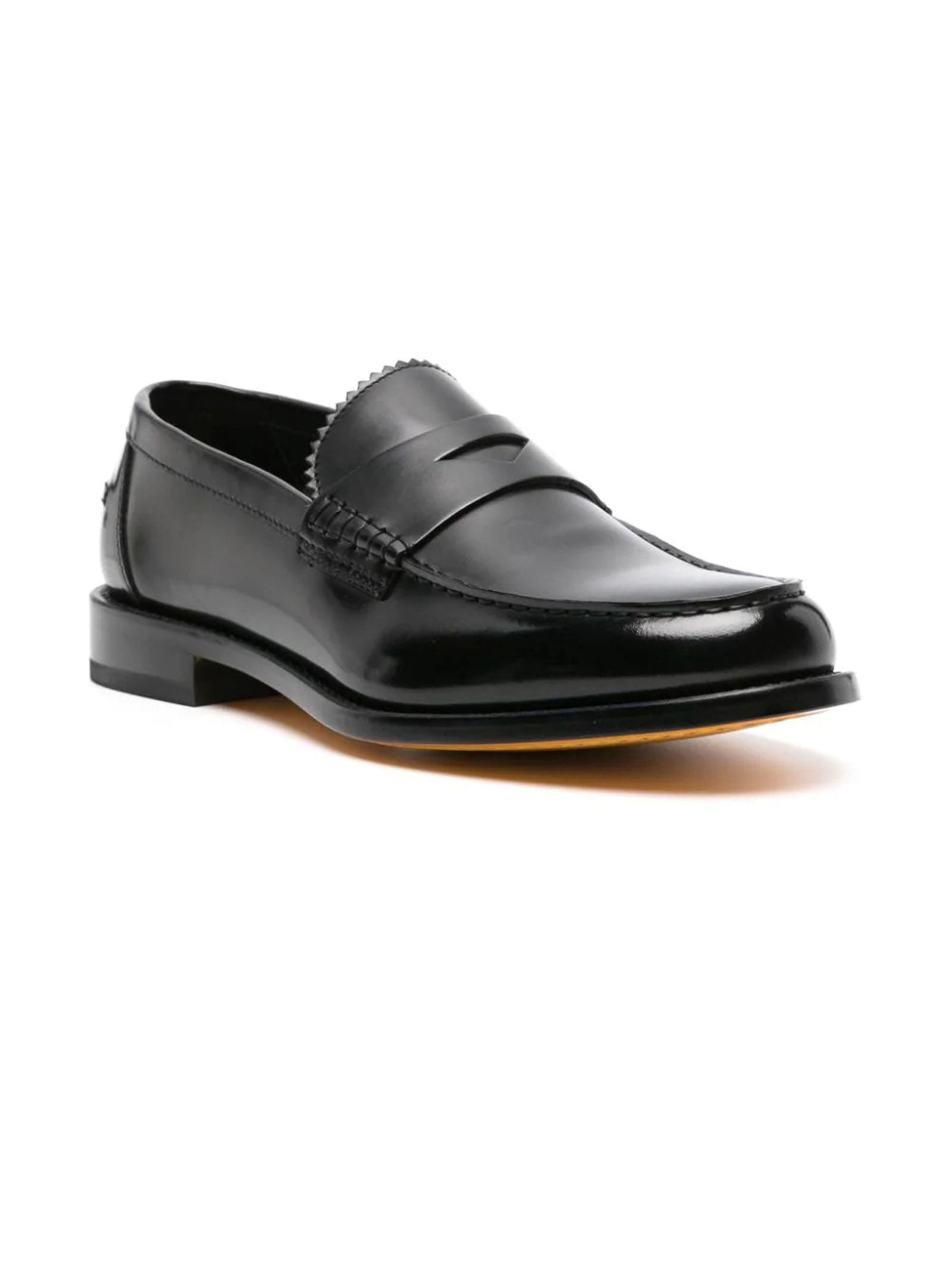 Shop Doucal's Loafer In Black Leather In Nero