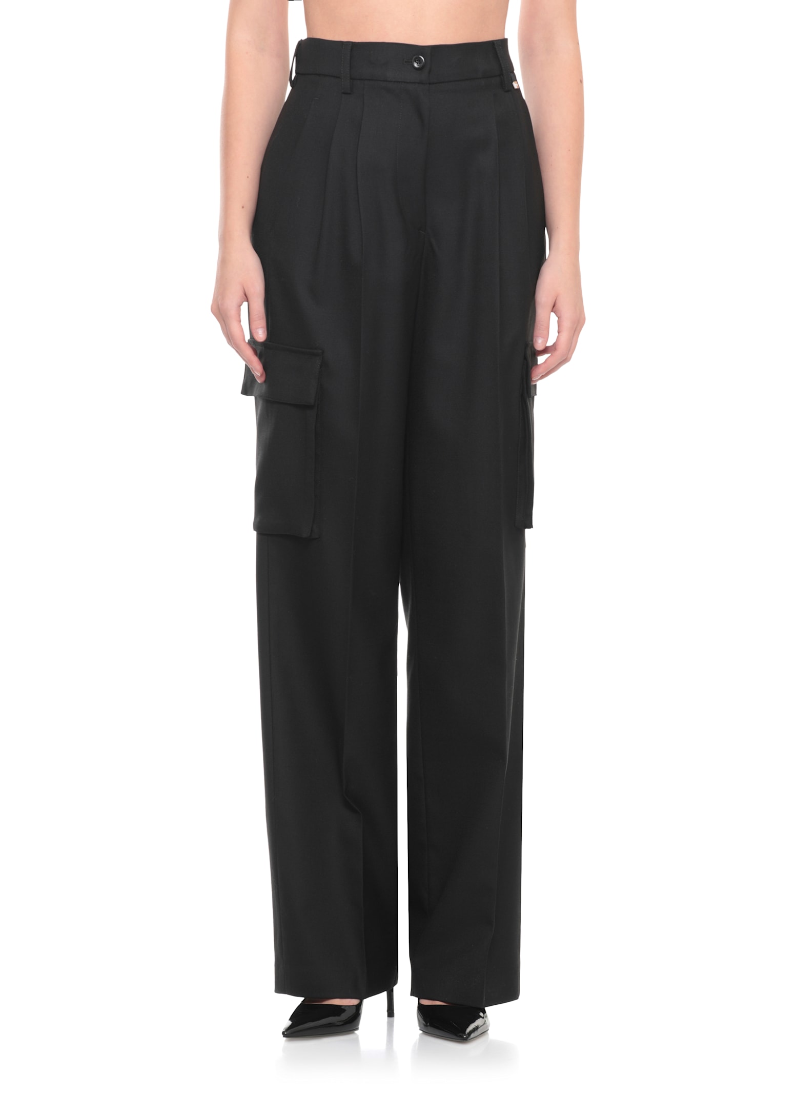 Herno Cargo Pants With Pleats In Black
