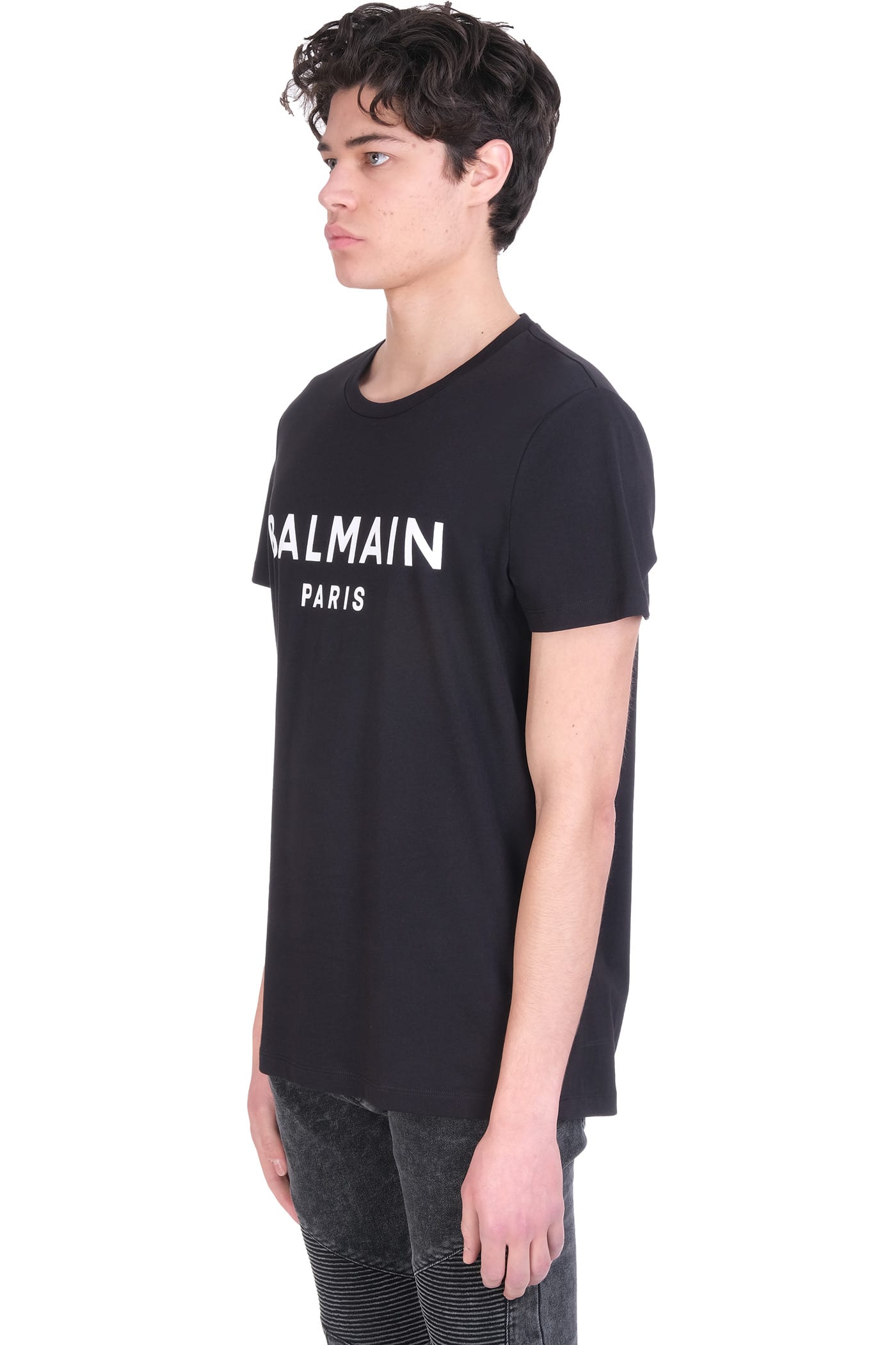 BALMAIN photo