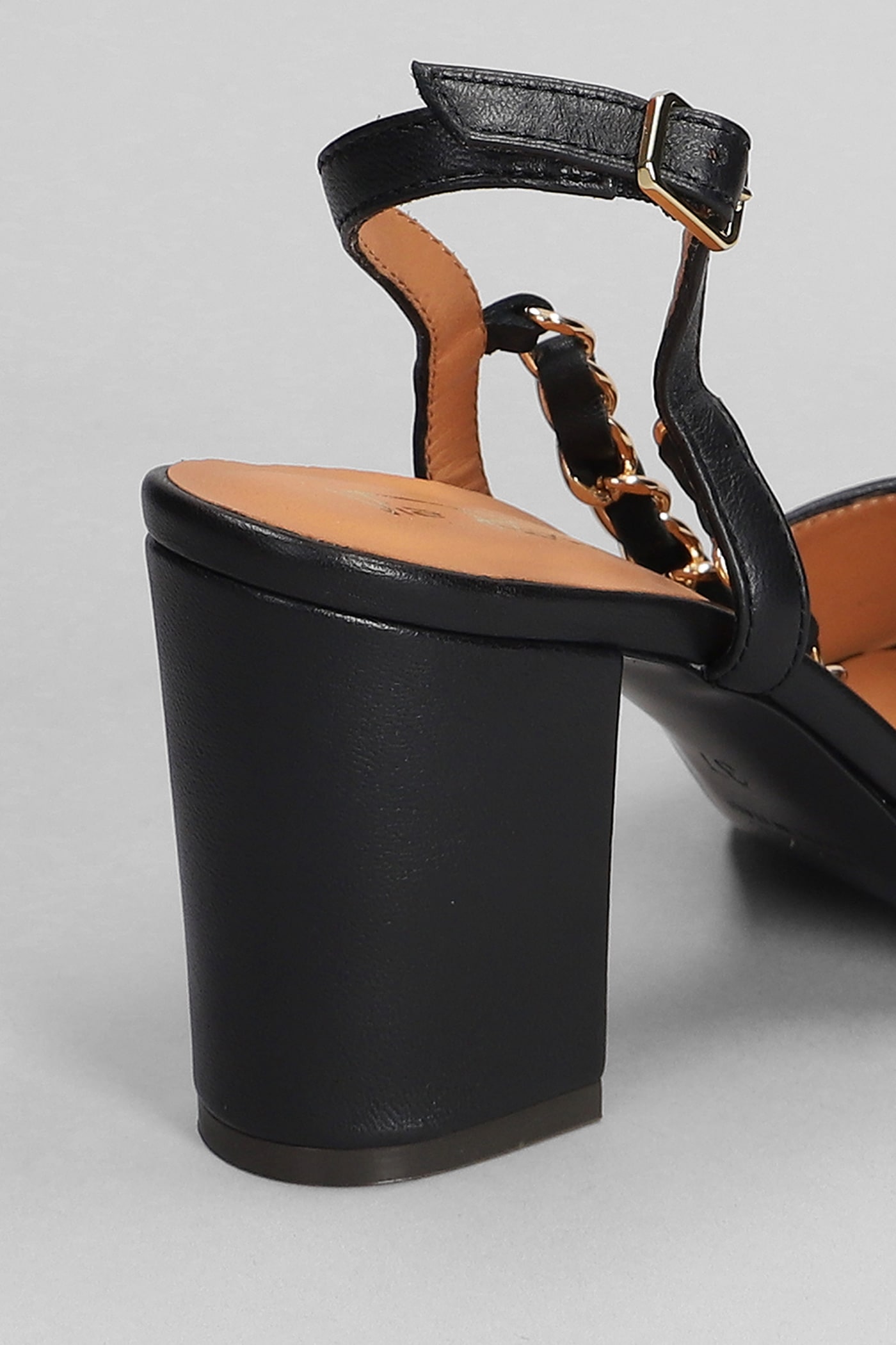 Shop Via Roma 15 Sandals In Black Leather