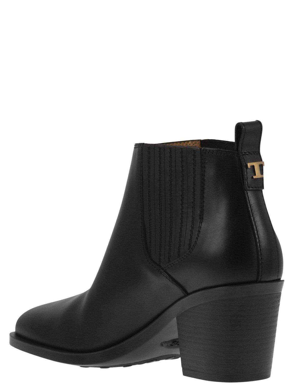 Shop Tod's T-logo Ankle Boots Tods In Black