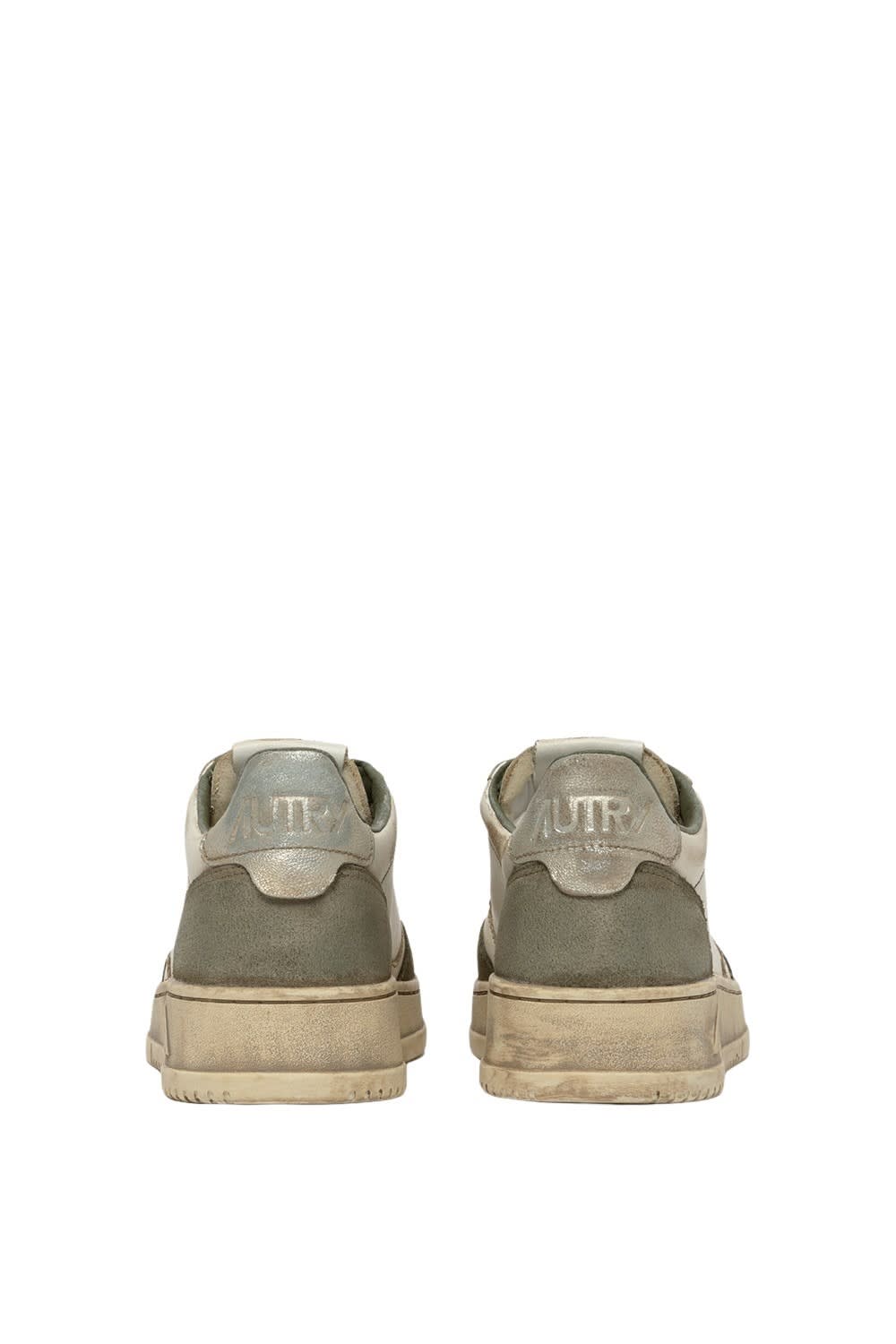 Autry Supvint Lowleat Suede Lizard Silv Sneaker In Neutral