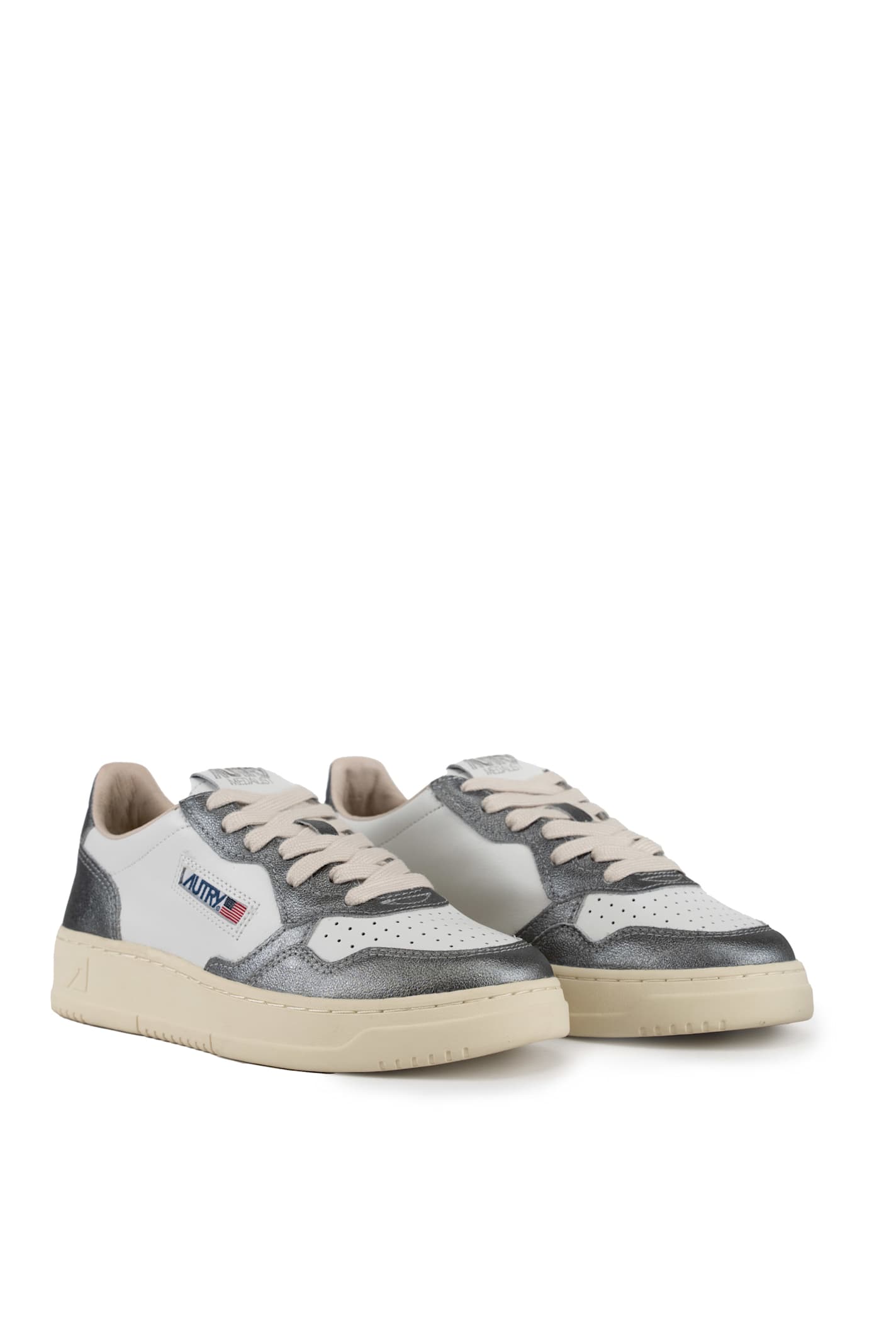 Shop Autry Medalist Low Sneakers In Leat/leat Wht/steel