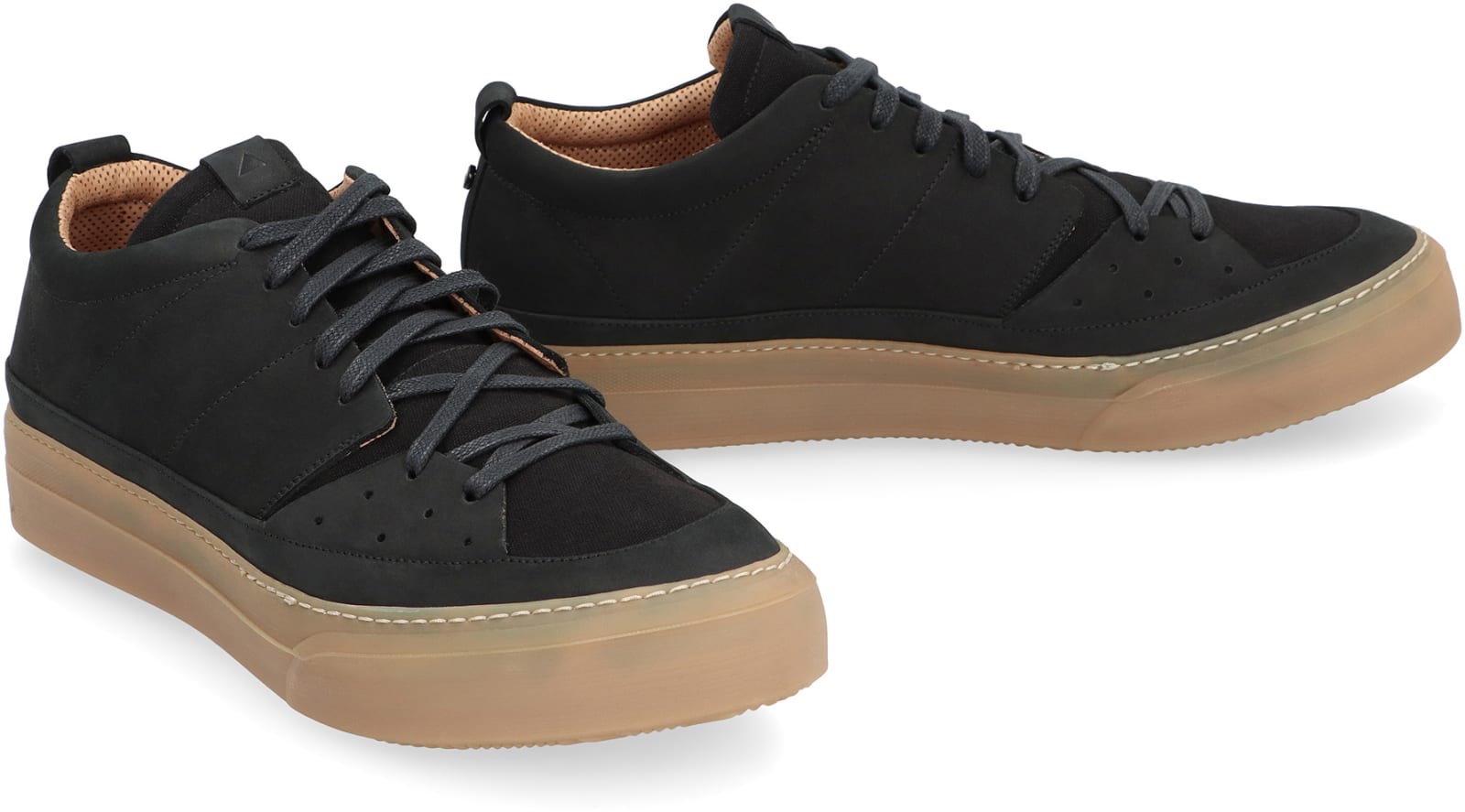 Volta Judoka Low-top Sneakers In Black