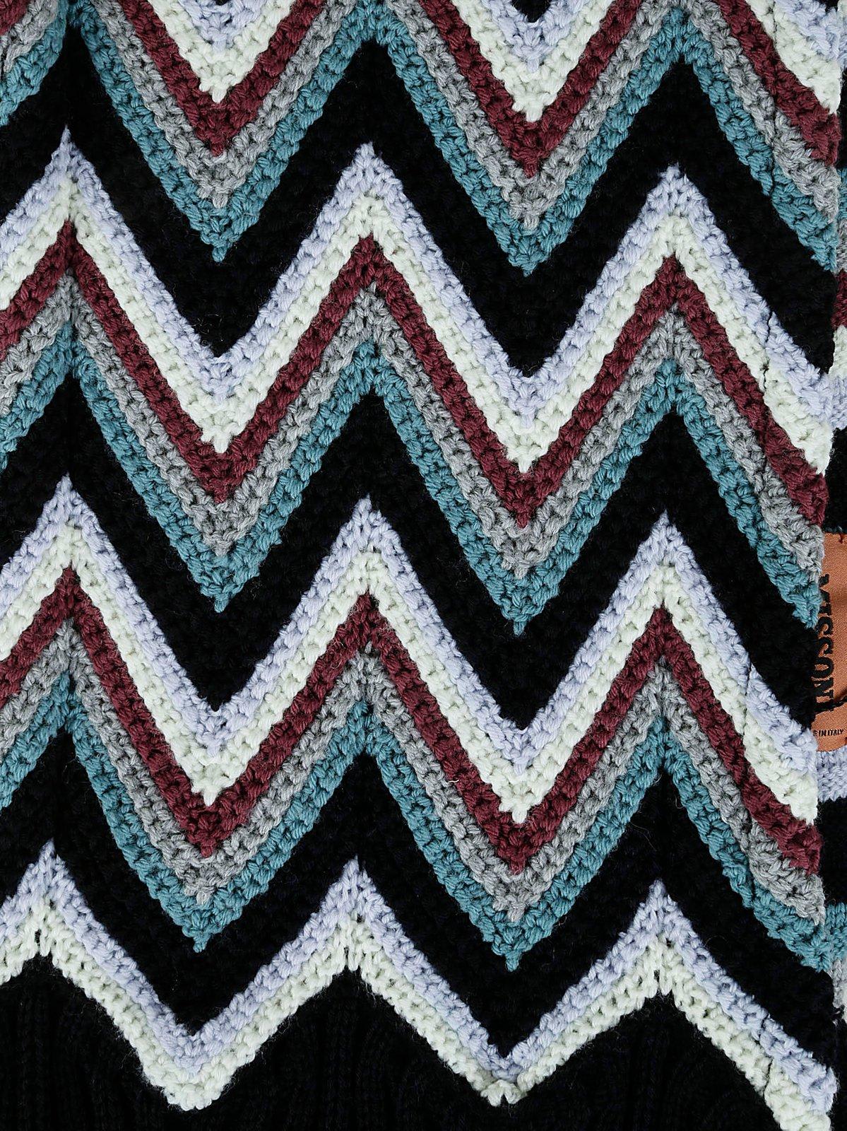 Missoni Zig-zag Pattern Knitted Scarf In Multicolour