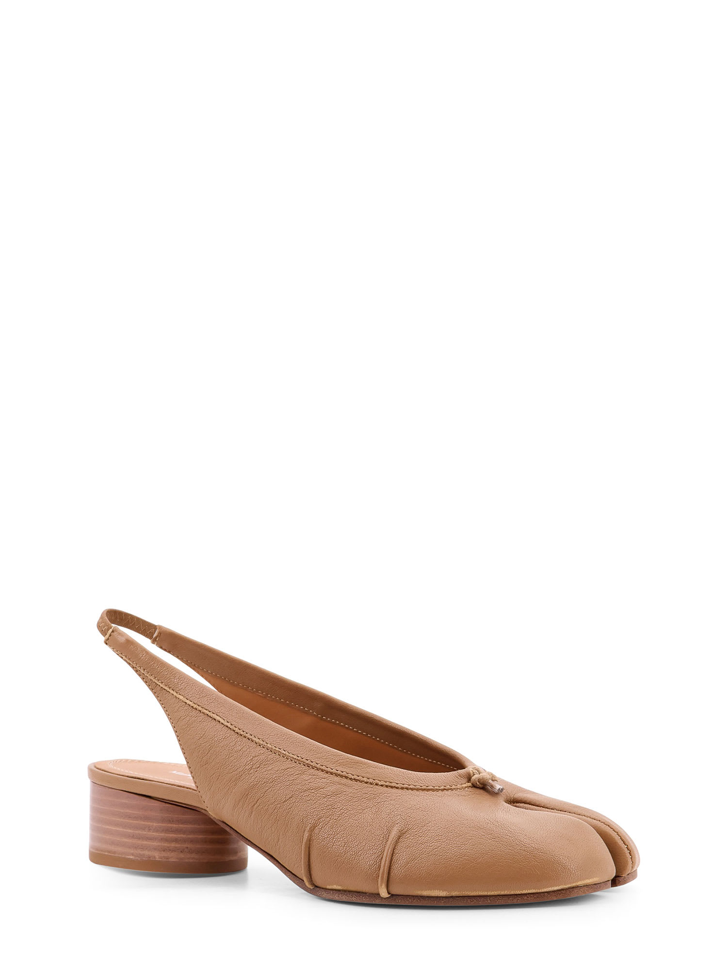 Maison Margiela Tabi Pumps In Brown