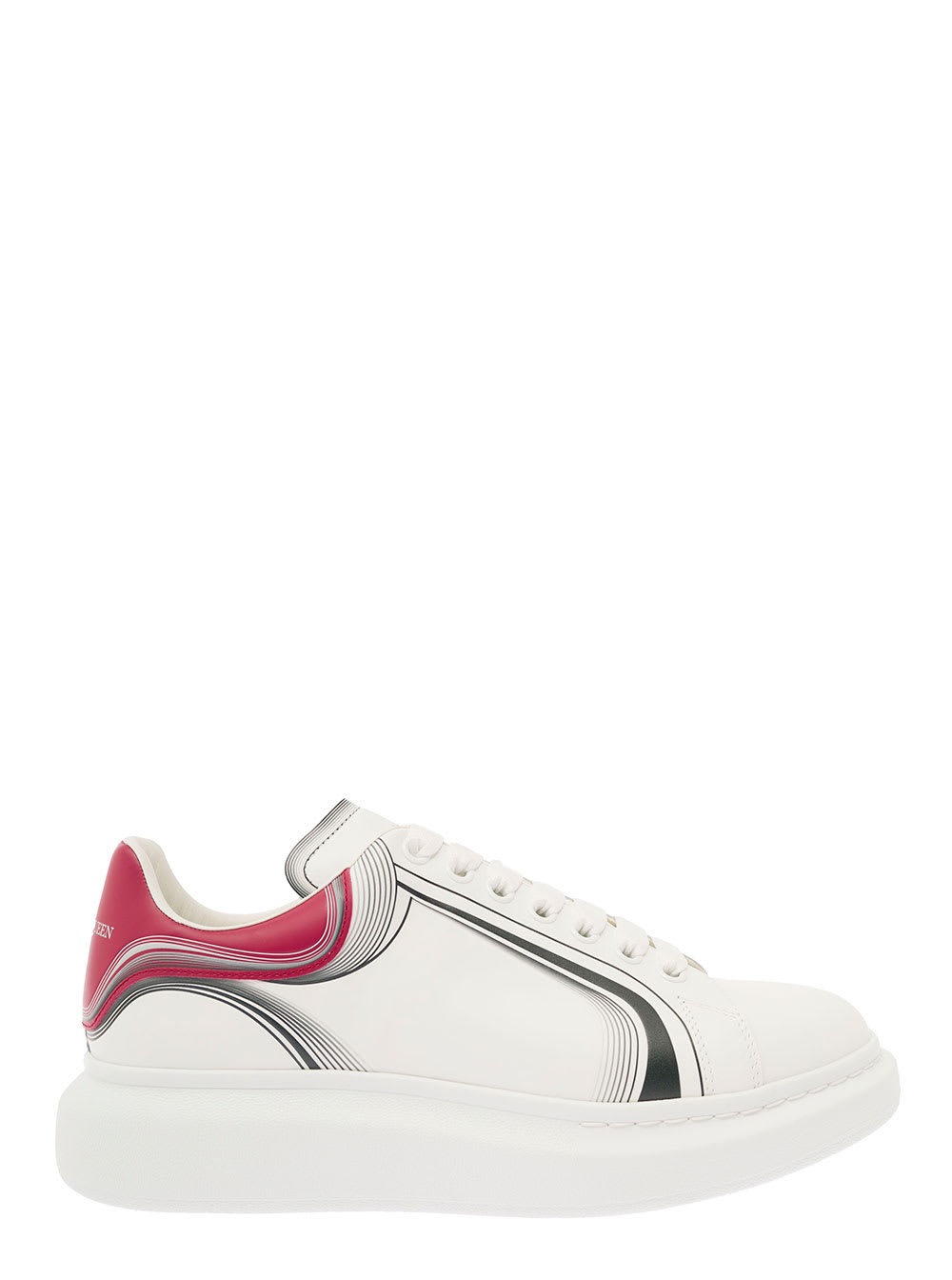 Sneakers With Oversized Sole And Graphic Details