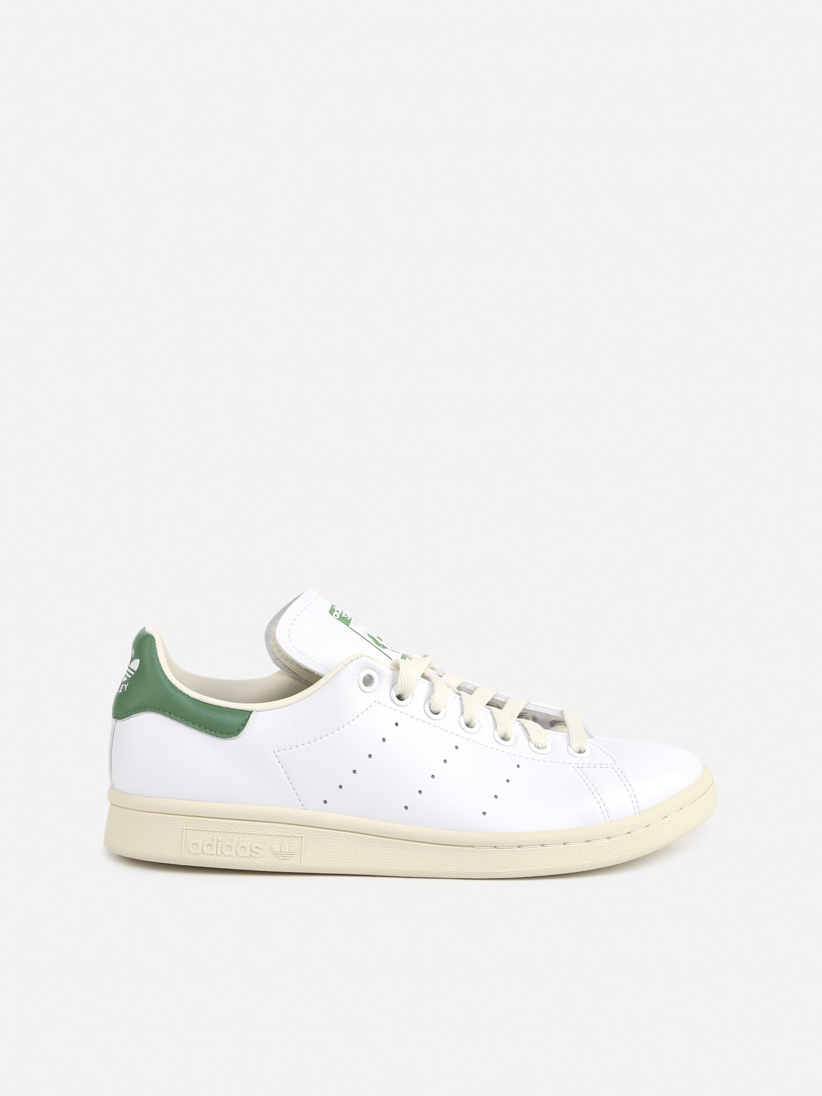 Adidas Originals Stan Smith Trainers With Contrasting Heel Tab