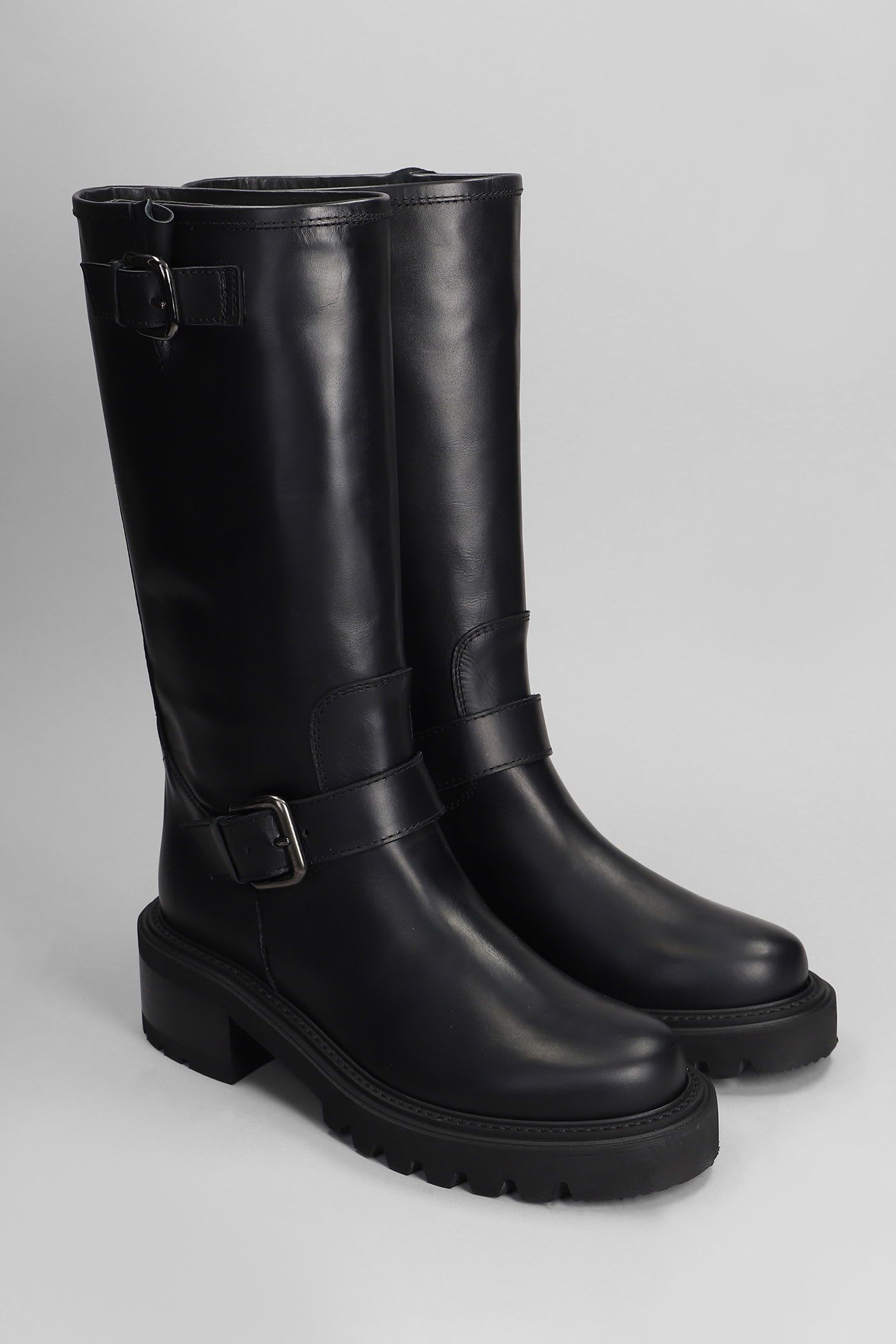 Via Roma 15 Low Heels Ankle Boots In Black Leather In Multi