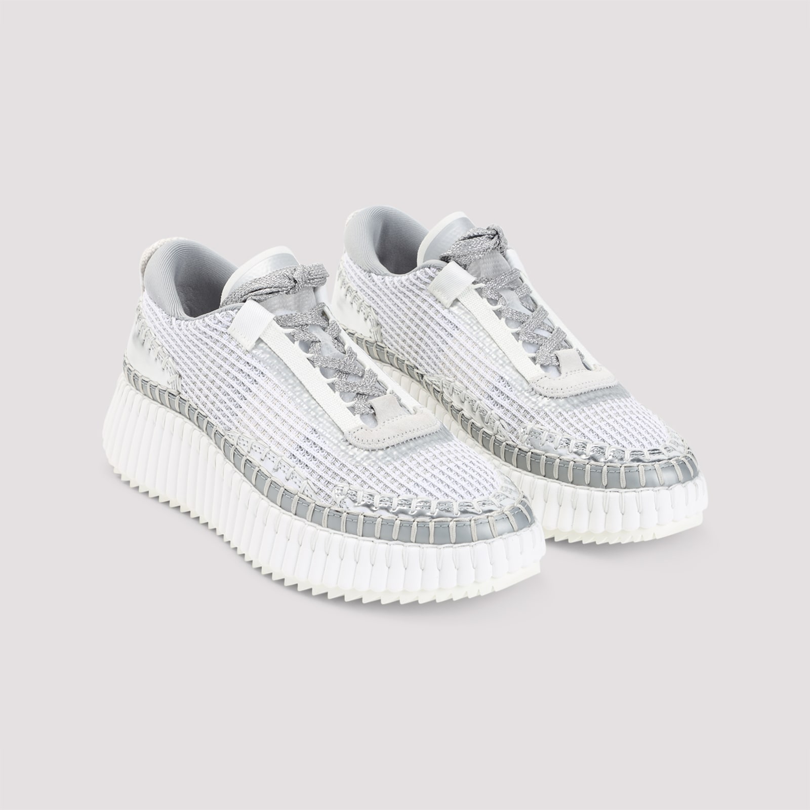 Chloé Stylish Sneakers With Unique Design Features In White