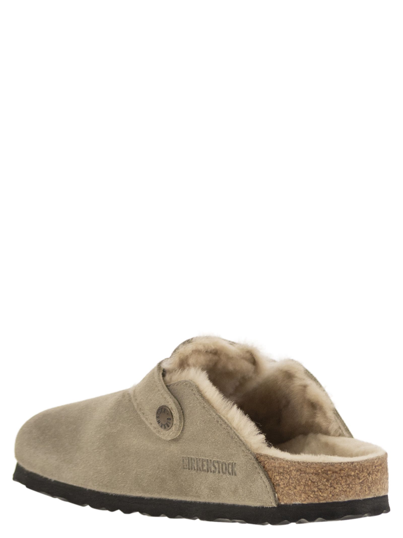 Shop Birkenstock Boston - Sabot With Fur Lining In Turtledove