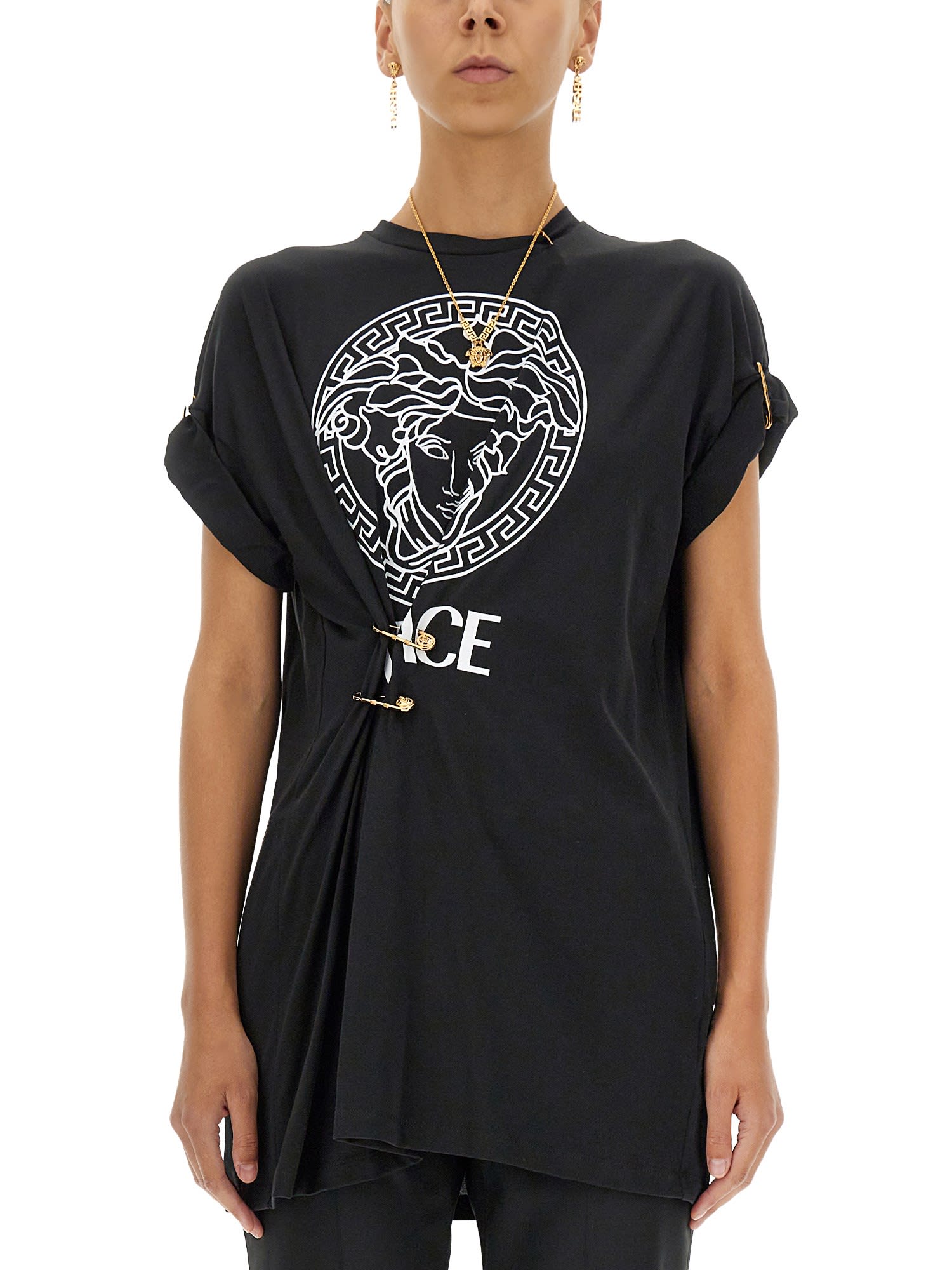Versace Medusa Safety Pin T-shirt In Black