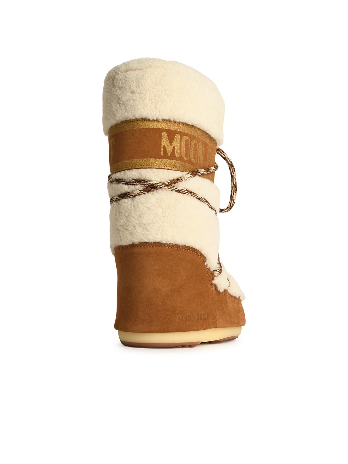 Shop Moon Boot Icon In Beige Shearling