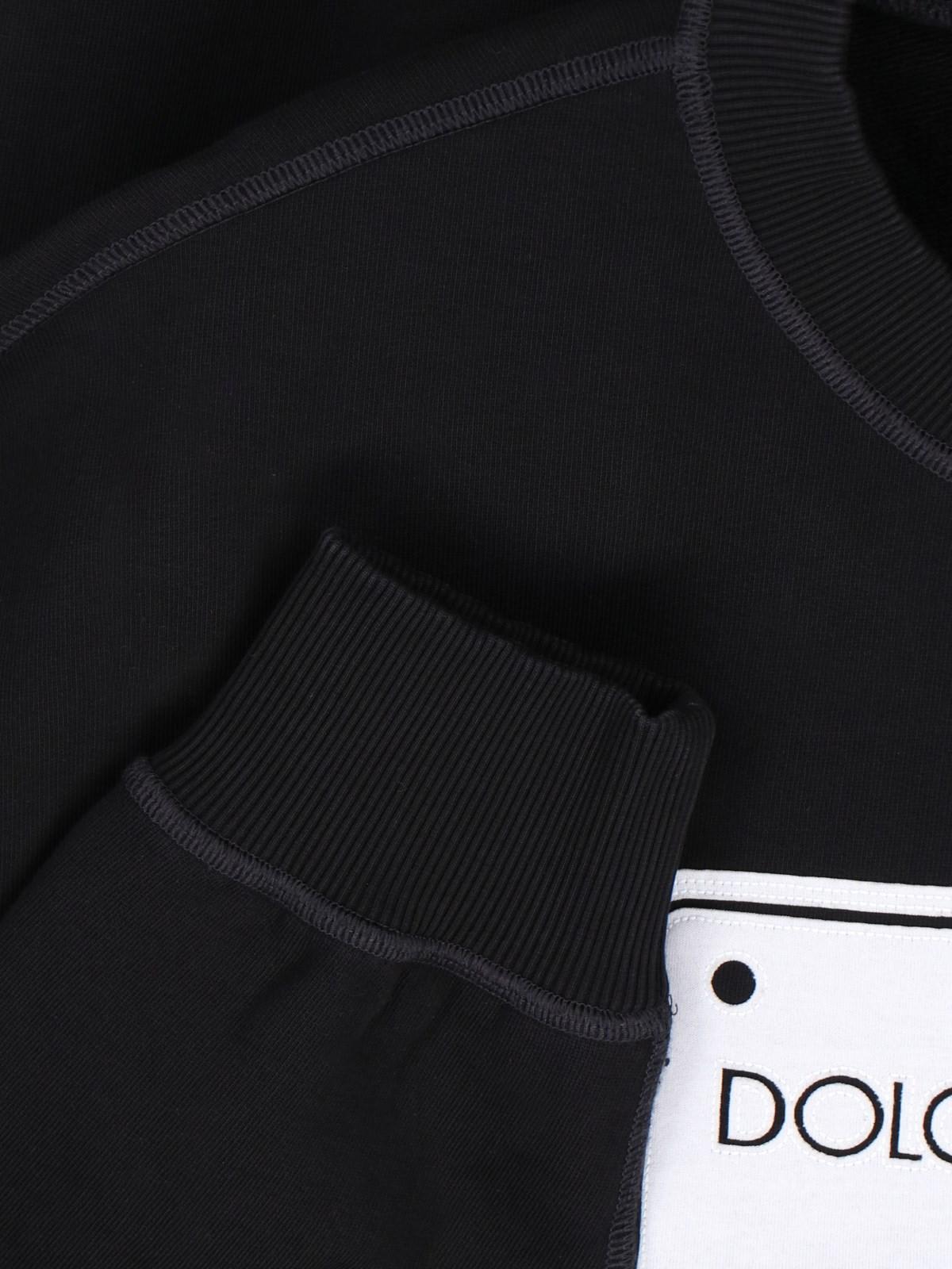 Shop Dolce & Gabbana Logo Sweatshirt In Black